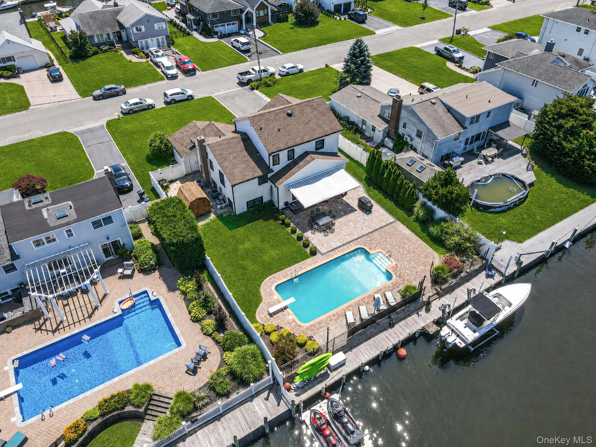 511 Devon Place, Islip, NY, 4 Bedrooms Bedrooms, 8 Rooms Rooms,2 BathroomsBathrooms,Residential,For Rent,Devon,0,1028676 511 Devon Place, Islip, NY, 4 Bedrooms Bedrooms, 8 Rooms Rooms,2 BathroomsBathrooms,Residential,For Rent,Devon,0,1028676