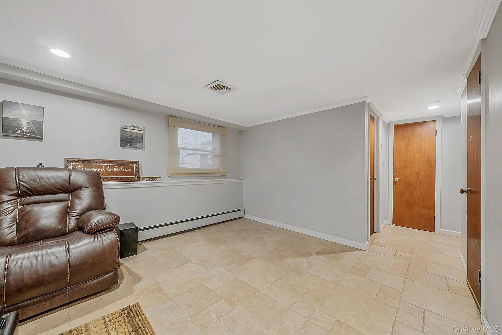 511 Devon Place, Islip, NY, 4 Bedrooms Bedrooms, 8 Rooms Rooms,2 BathroomsBathrooms,Residential,For Rent,Devon,0,1028676 511 Devon Place, Islip, NY, 4 Bedrooms Bedrooms, 8 Rooms Rooms,2 BathroomsBathrooms,Residential,For Rent,Devon,0,1028676
