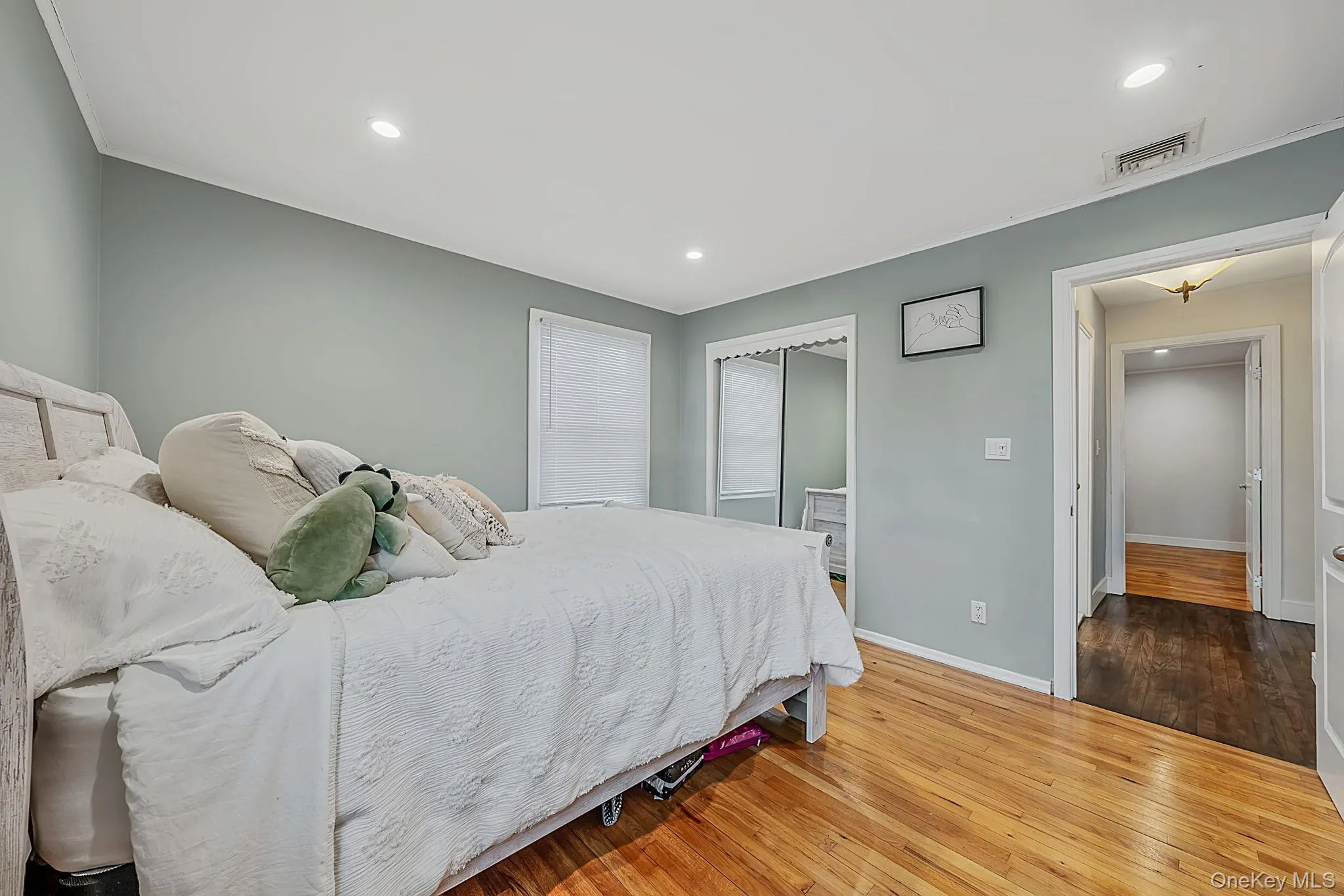 511 Devon Place, Islip, NY, 4 Bedrooms Bedrooms, 8 Rooms Rooms,2 BathroomsBathrooms,Residential,For Rent,Devon,0,1028676 511 Devon Place, Islip, NY, 4 Bedrooms Bedrooms, 8 Rooms Rooms,2 BathroomsBathrooms,Residential,For Rent,Devon,0,1028676