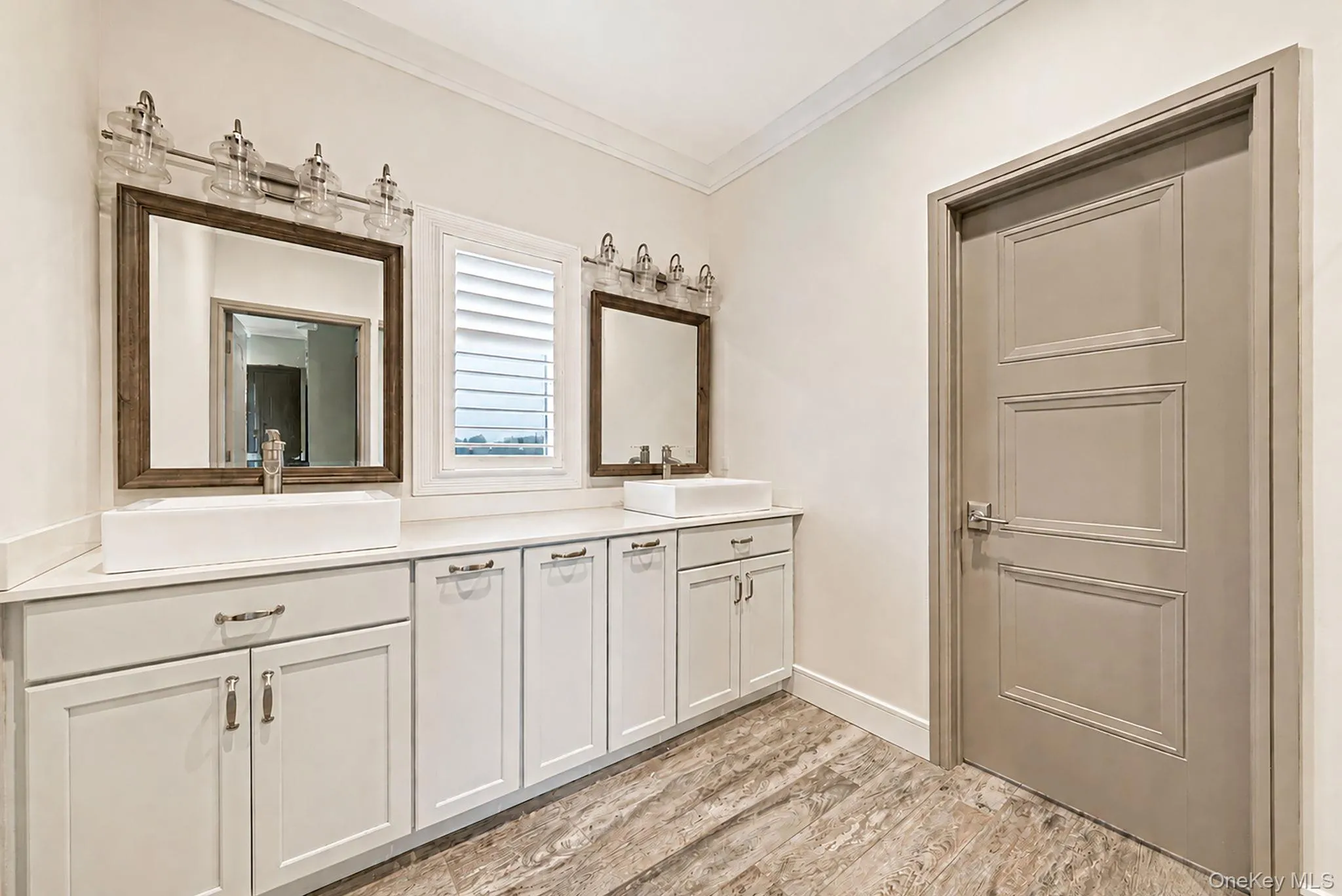 511 Devon Place, Islip, NY, 4 Bedrooms Bedrooms, 8 Rooms Rooms,2 BathroomsBathrooms,Residential,For Rent,Devon,0,1028676 511 Devon Place, Islip, NY, 4 Bedrooms Bedrooms, 8 Rooms Rooms,2 BathroomsBathrooms,Residential,For Rent,Devon,0,1028676