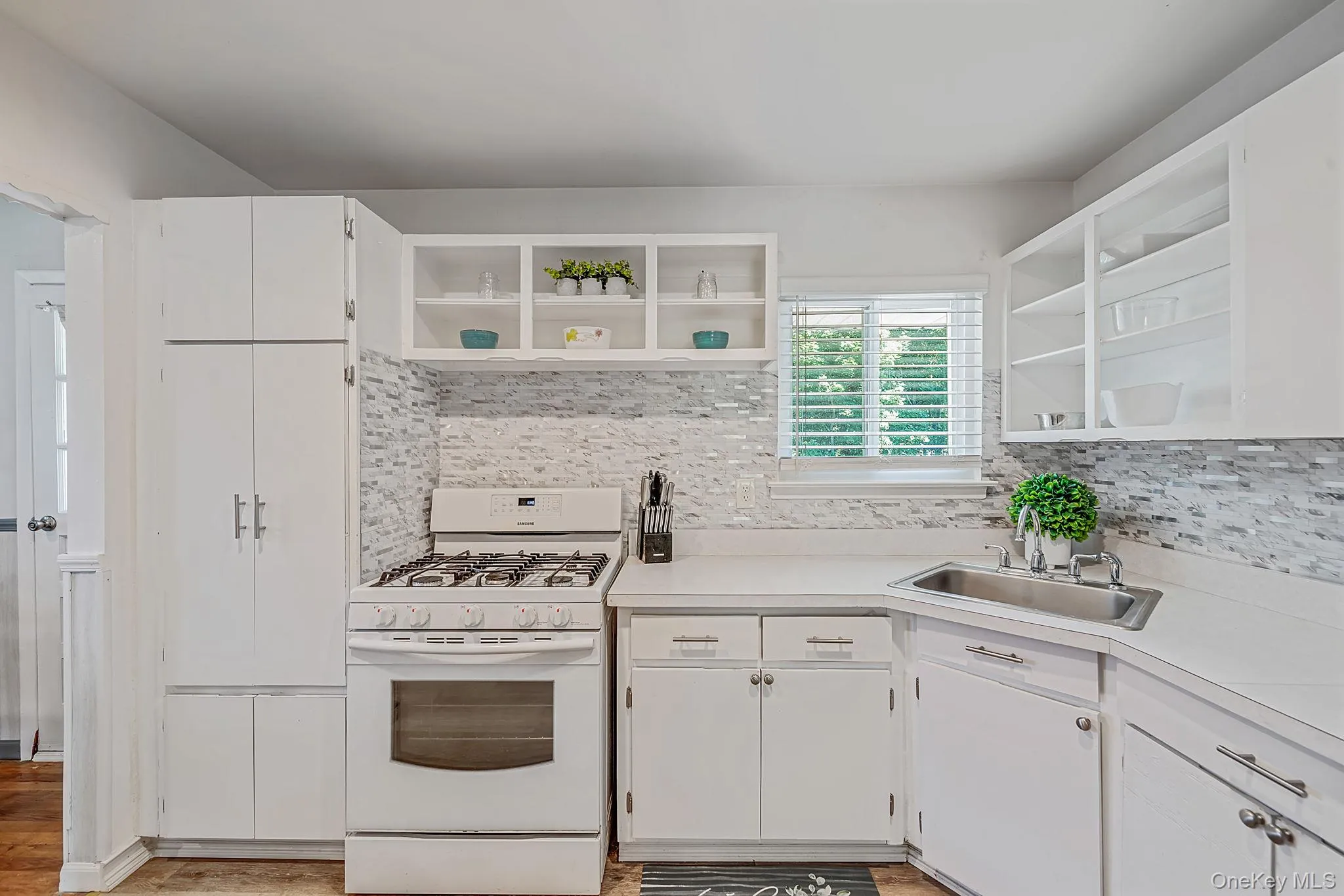 92 Rhode Island Avenue, Islip, NY, 4 Bedrooms Bedrooms, 8 Rooms Rooms,2 BathroomsBathrooms,Residential,For Rent,Rhode Island,0,1028681 92 Rhode Island Avenue, Islip, NY, 4 Bedrooms Bedrooms, 8 Rooms Rooms,2 BathroomsBathrooms,Residential,For Rent,Rhode Island,0,1028681