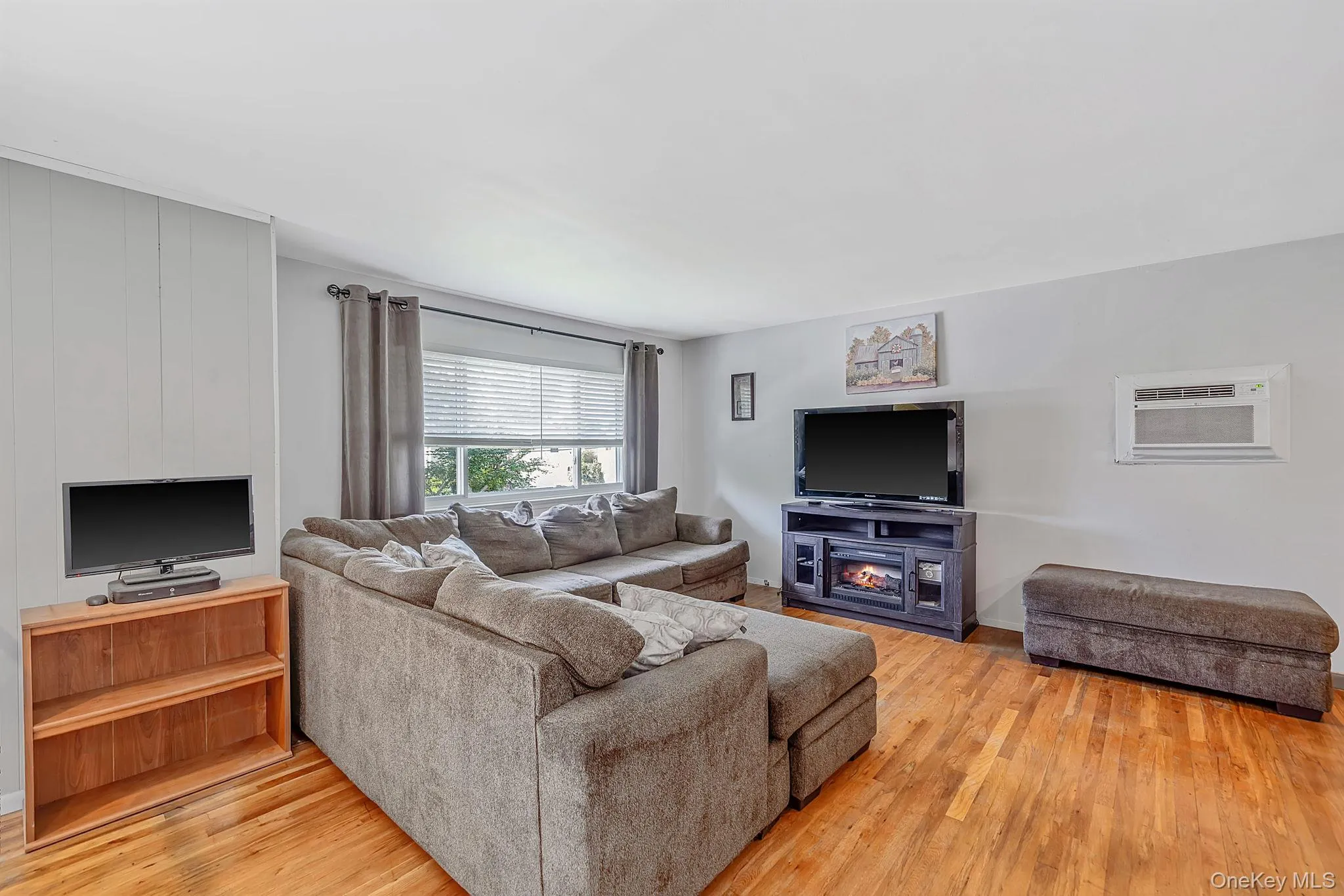 92 Rhode Island Avenue, Islip, NY, 4 Bedrooms Bedrooms, 8 Rooms Rooms,2 BathroomsBathrooms,Residential,For Rent,Rhode Island,0,1028681 92 Rhode Island Avenue, Islip, NY, 4 Bedrooms Bedrooms, 8 Rooms Rooms,2 BathroomsBathrooms,Residential,For Rent,Rhode Island,0,1028681
