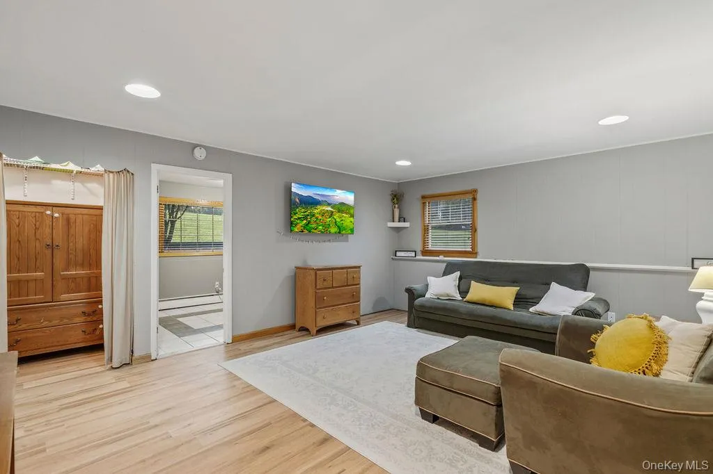 5 Newport Court, Ramapo, NY, 4 Bedrooms Bedrooms, 9 Rooms Rooms,3 BathroomsBathrooms,Residential,For Rent,Newport,0,1028686 5 Newport Court, Ramapo, NY, 4 Bedrooms Bedrooms, 9 Rooms Rooms,3 BathroomsBathrooms,Residential,For Rent,Newport,0,1028686