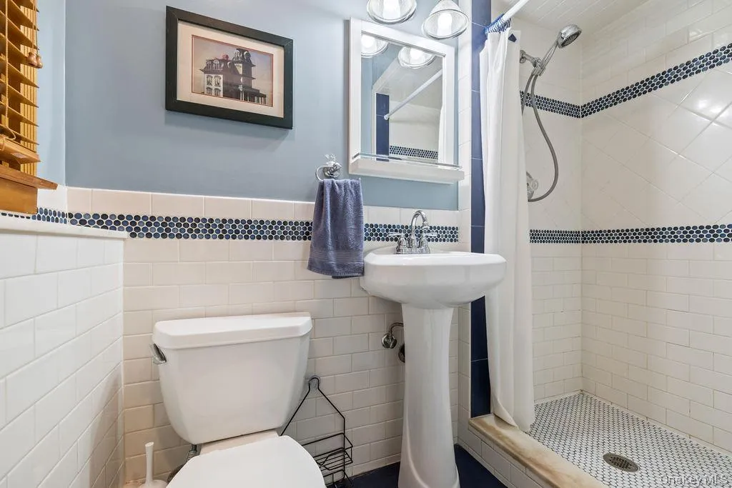 5 Newport Court, Ramapo, NY, 4 Bedrooms Bedrooms, 9 Rooms Rooms,3 BathroomsBathrooms,Residential,For Rent,Newport,0,1028686 5 Newport Court, Ramapo, NY, 4 Bedrooms Bedrooms, 9 Rooms Rooms,3 BathroomsBathrooms,Residential,For Rent,Newport,0,1028686