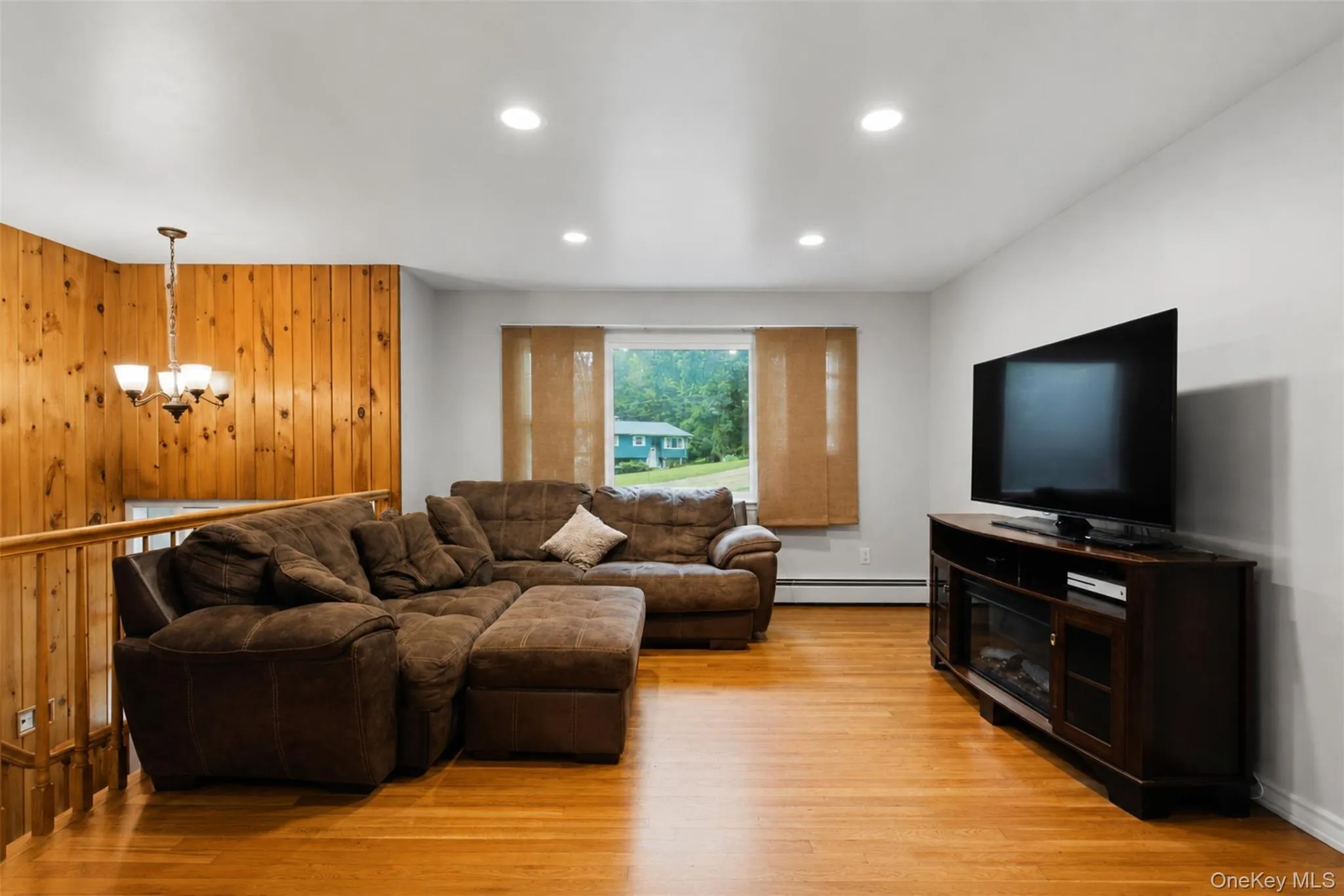 3 Larch Court, Ramapo, NY, 4 Bedrooms Bedrooms, 8 Rooms Rooms,2 BathroomsBathrooms,Residential,For Rent,Larch,0,1028689 3 Larch Court, Ramapo, NY, 4 Bedrooms Bedrooms, 8 Rooms Rooms,2 BathroomsBathrooms,Residential,For Rent,Larch,0,1028689