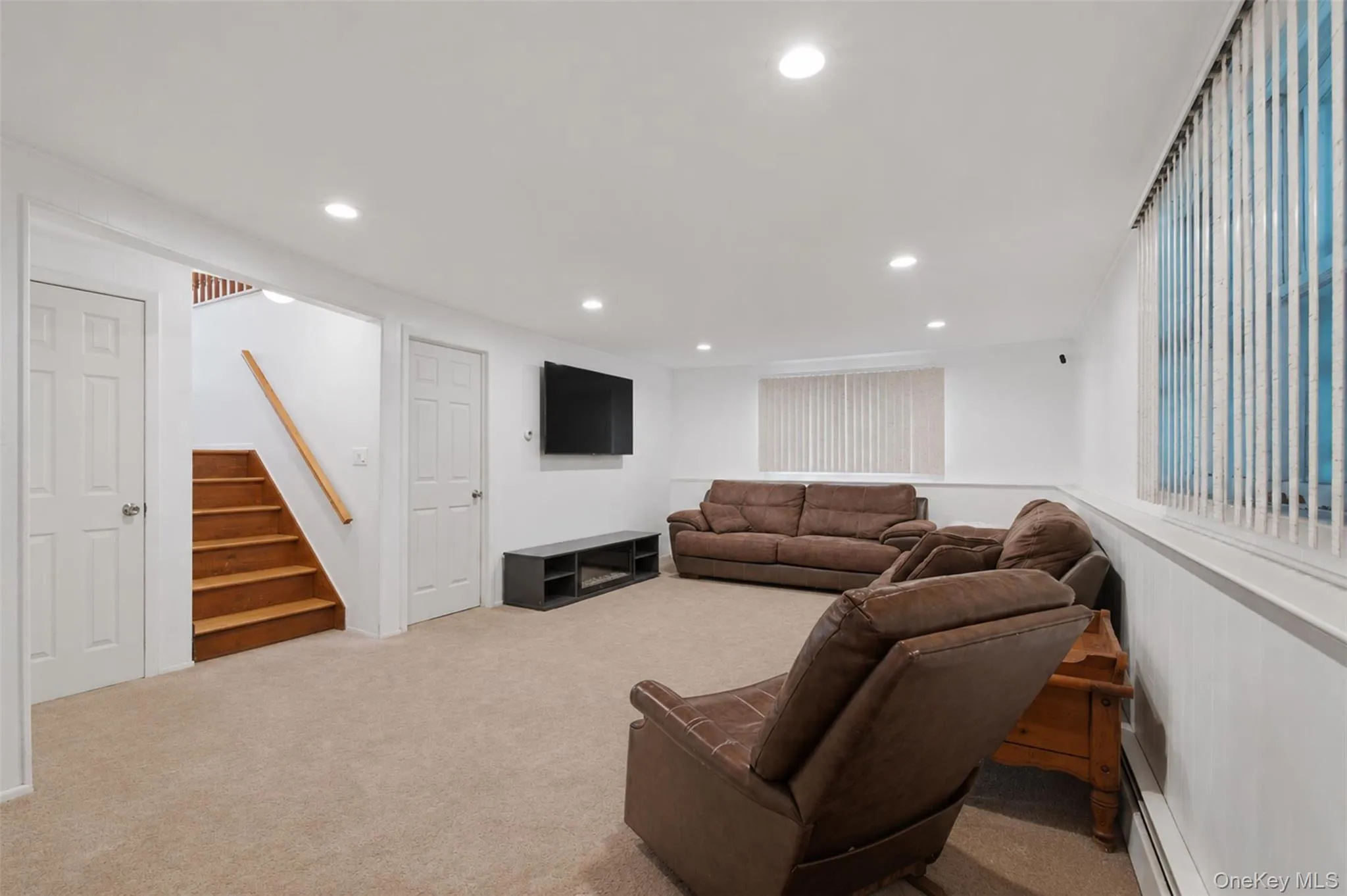 3 Larch Court, Ramapo, NY, 4 Bedrooms Bedrooms, 8 Rooms Rooms,2 BathroomsBathrooms,Residential,For Rent,Larch,0,1028689 3 Larch Court, Ramapo, NY, 4 Bedrooms Bedrooms, 8 Rooms Rooms,2 BathroomsBathrooms,Residential,For Rent,Larch,0,1028689