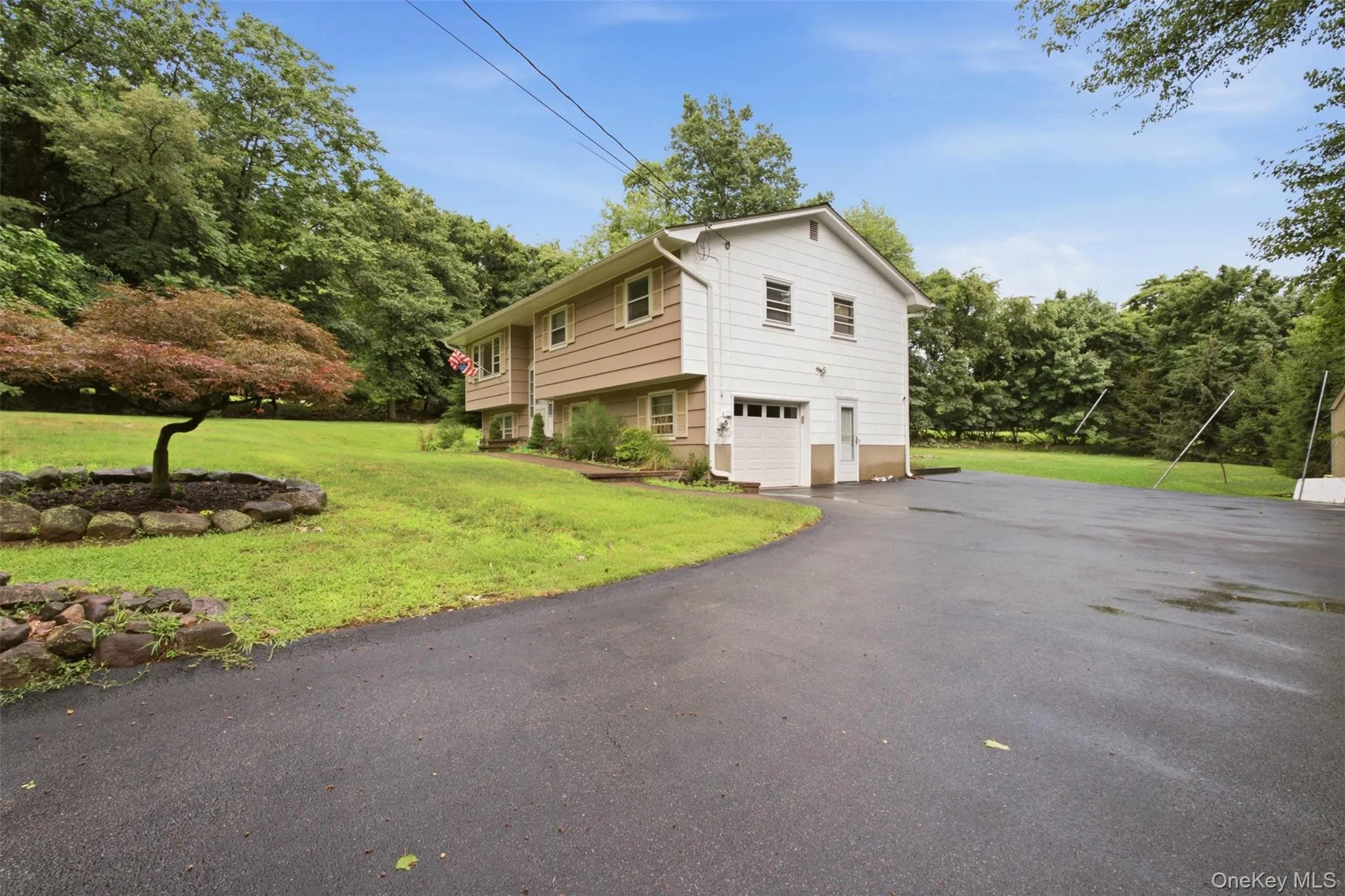 3 Larch Court, Ramapo, NY, 4 Bedrooms Bedrooms, 8 Rooms Rooms,2 BathroomsBathrooms,Residential,For Rent,Larch,0,1028689 3 Larch Court, Ramapo, NY, 4 Bedrooms Bedrooms, 8 Rooms Rooms,2 BathroomsBathrooms,Residential,For Rent,Larch,0,1028689