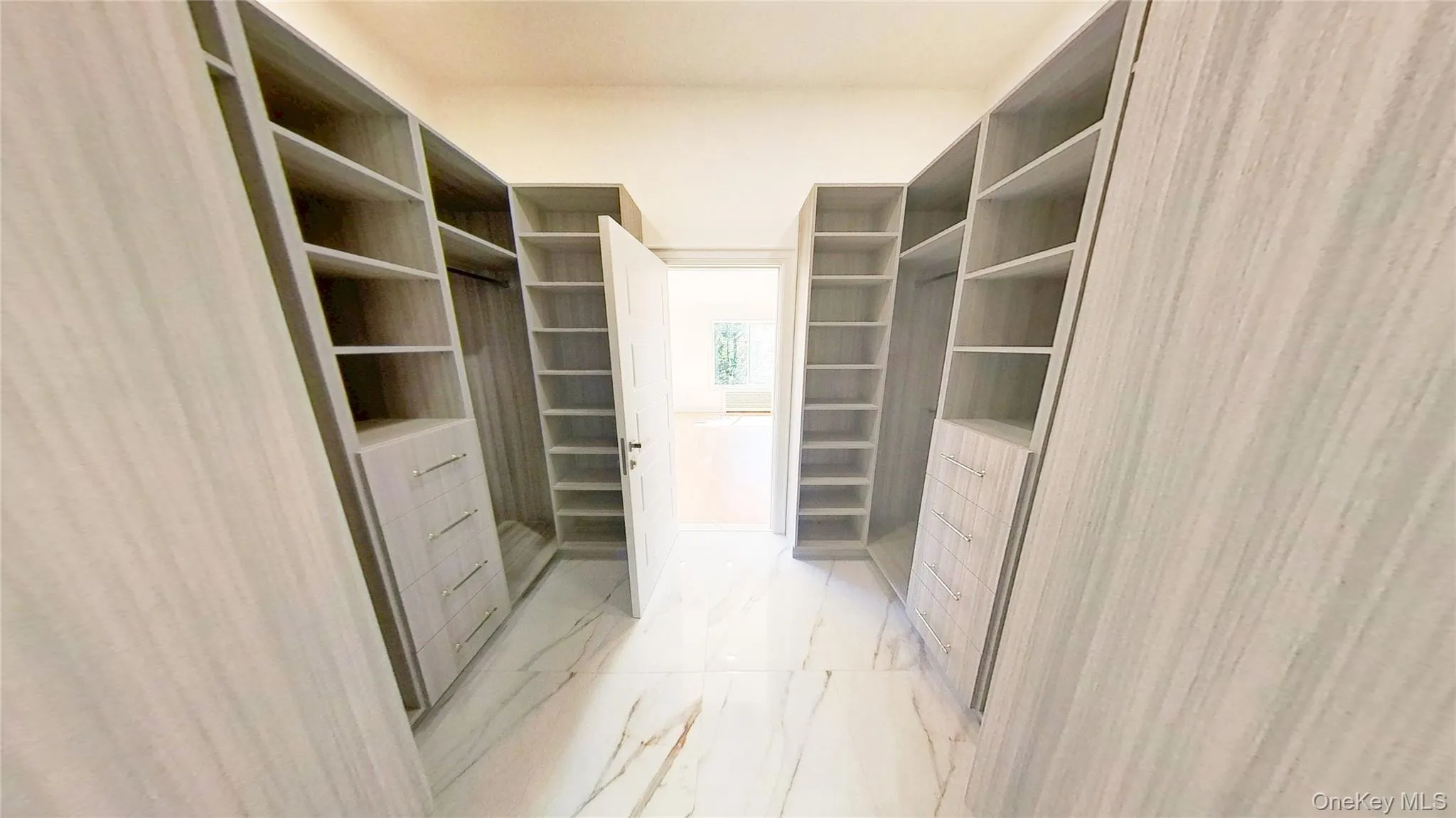 49-32 Annadale Lane, New York, NY, 4 Bedrooms Bedrooms, 10 Rooms Rooms,4 BathroomsBathrooms,Residential,For Rent,Annadale,0,1028697 49-32 Annadale Lane, New York, NY, 4 Bedrooms Bedrooms, 10 Rooms Rooms,4 BathroomsBathrooms,Residential,For Rent,Annadale,0,1028697