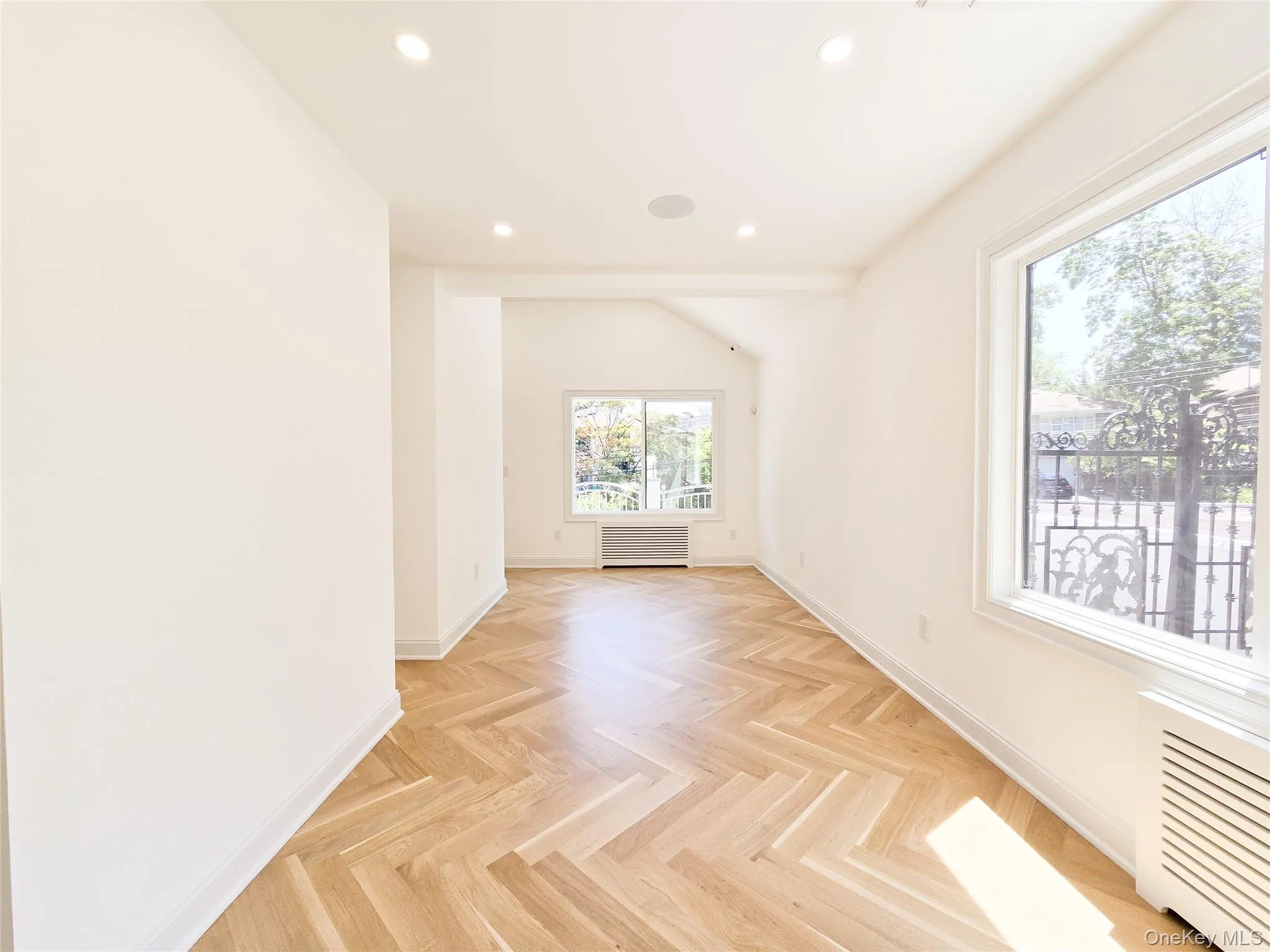 49-32 Annadale Lane, New York, NY, 4 Bedrooms Bedrooms, 10 Rooms Rooms,4 BathroomsBathrooms,Residential,For Rent,Annadale,0,1028697 49-32 Annadale Lane, New York, NY, 4 Bedrooms Bedrooms, 10 Rooms Rooms,4 BathroomsBathrooms,Residential,For Rent,Annadale,0,1028697