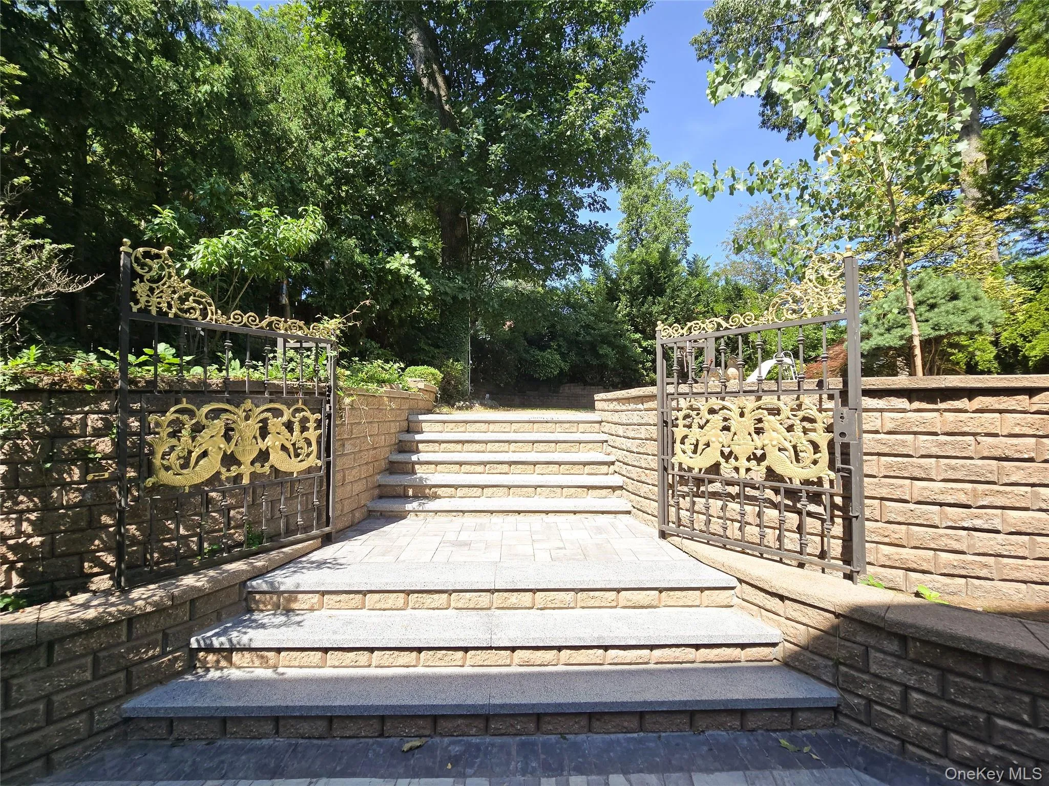 49-32 Annadale Lane, New York, NY, 4 Bedrooms Bedrooms, 10 Rooms Rooms,4 BathroomsBathrooms,Residential,For Rent,Annadale,0,1028697 49-32 Annadale Lane, New York, NY, 4 Bedrooms Bedrooms, 10 Rooms Rooms,4 BathroomsBathrooms,Residential,For Rent,Annadale,0,1028697