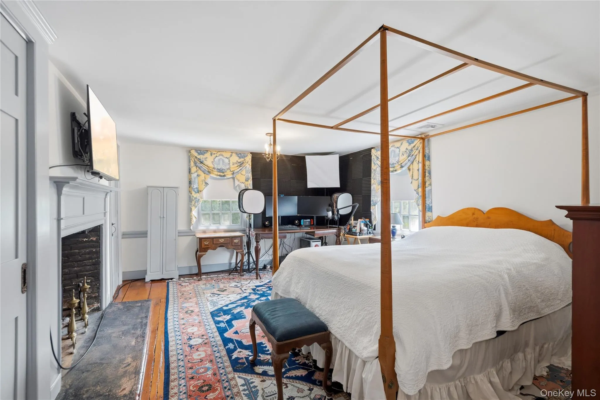 211 Berry Hill Road, Oyster Bay, NY, 5 Bedrooms Bedrooms, 10 Rooms Rooms,2 BathroomsBathrooms,Residential,For Rent,Berry Hill,0,1028701 211 Berry Hill Road, Oyster Bay, NY, 5 Bedrooms Bedrooms, 10 Rooms Rooms,2 BathroomsBathrooms,Residential,For Rent,Berry Hill,0,1028701