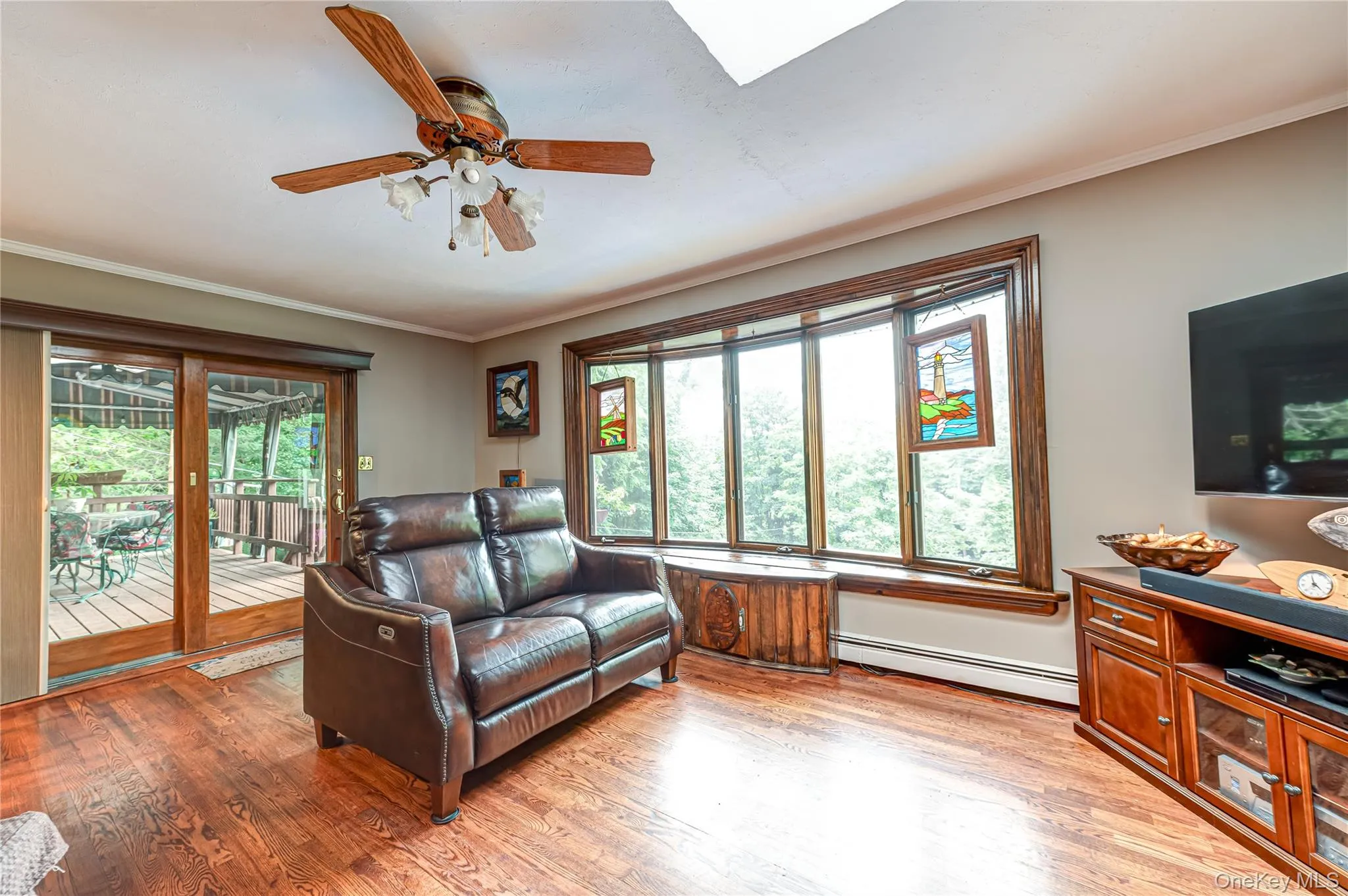 41 Oak Street, Smithtown, NY, 4 Bedrooms Bedrooms, 9 Rooms Rooms,2 BathroomsBathrooms,Residential,For Rent,Oak,0,1028706 41 Oak Street, Smithtown, NY, 4 Bedrooms Bedrooms, 9 Rooms Rooms,2 BathroomsBathrooms,Residential,For Rent,Oak,0,1028706