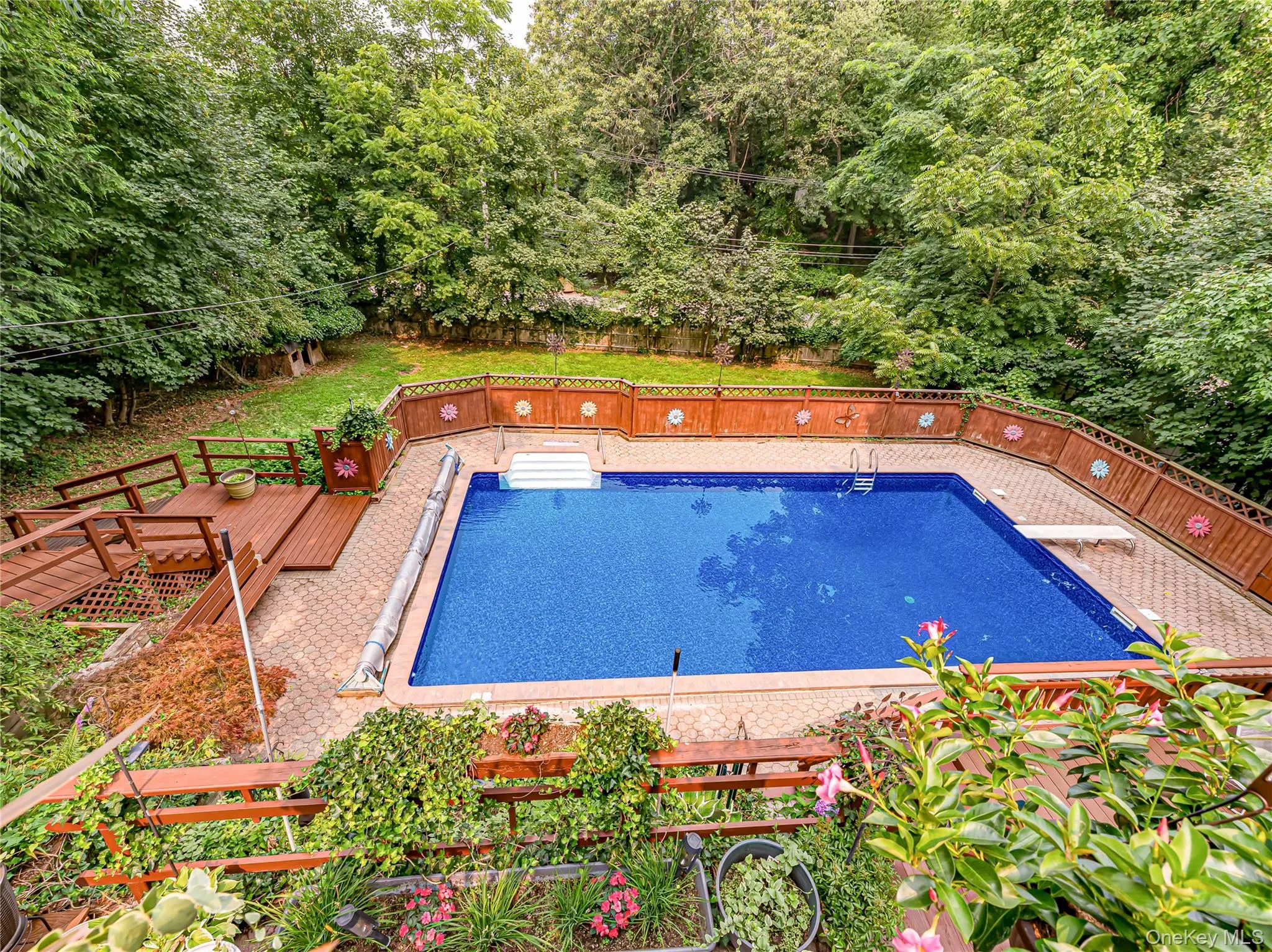 41 Oak Street, Smithtown, NY, 4 Bedrooms Bedrooms, 9 Rooms Rooms,2 BathroomsBathrooms,Residential,For Rent,Oak,0,1028706 41 Oak Street, Smithtown, NY, 4 Bedrooms Bedrooms, 9 Rooms Rooms,2 BathroomsBathrooms,Residential,For Rent,Oak,0,1028706