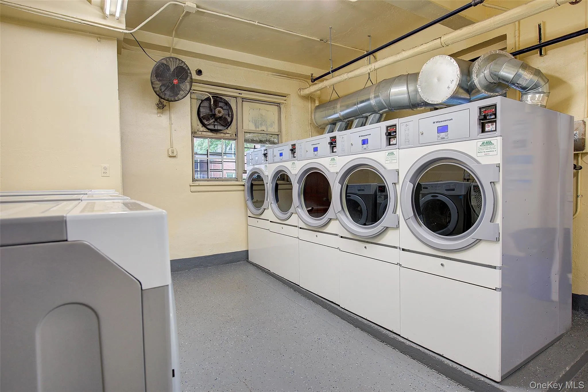 77-14 113th Street, New York, NY, 1 Bedroom Bedrooms, 3 Rooms Rooms,1 BathroomBathrooms,Residential,For Rent,113th,0,1028710 77-14 113th Street, New York, NY, 1 Bedroom Bedrooms, 3 Rooms Rooms,1 BathroomBathrooms,Residential,For Rent,113th,0,1028710
