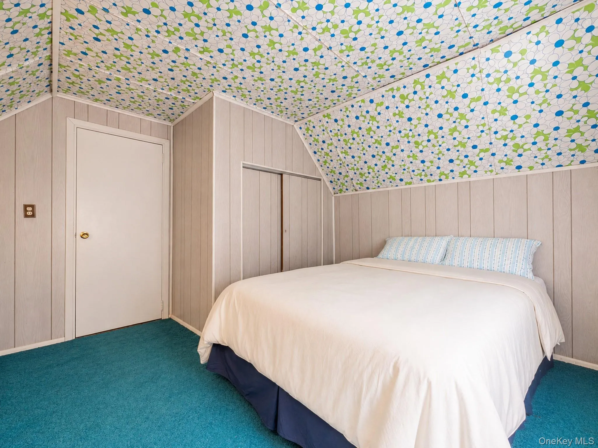 76-53 172nd Street, New York, NY, 4 Bedrooms Bedrooms, 8 Rooms Rooms,3 BathroomsBathrooms,Residential,For Rent,172nd,0,1028713 76-53 172nd Street, New York, NY, 4 Bedrooms Bedrooms, 8 Rooms Rooms,3 BathroomsBathrooms,Residential,For Rent,172nd,0,1028713