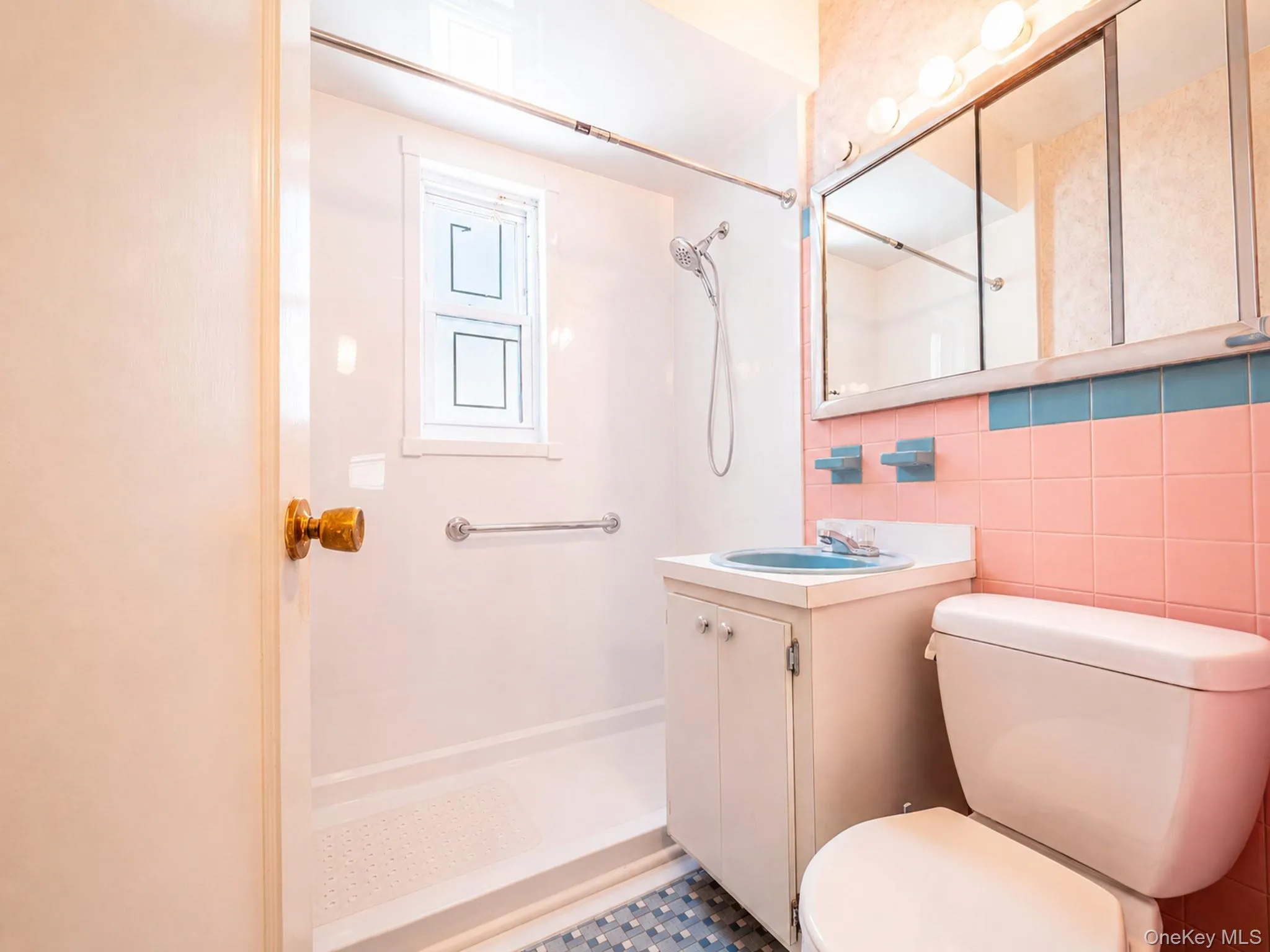 76-53 172nd Street, New York, NY, 4 Bedrooms Bedrooms, 8 Rooms Rooms,3 BathroomsBathrooms,Residential,For Rent,172nd,0,1028713 76-53 172nd Street, New York, NY, 4 Bedrooms Bedrooms, 8 Rooms Rooms,3 BathroomsBathrooms,Residential,For Rent,172nd,0,1028713