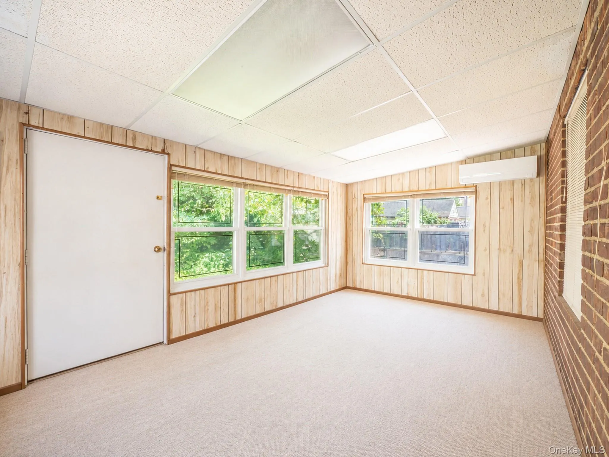 76-53 172nd Street, New York, NY, 4 Bedrooms Bedrooms, 8 Rooms Rooms,3 BathroomsBathrooms,Residential,For Rent,172nd,0,1028713 76-53 172nd Street, New York, NY, 4 Bedrooms Bedrooms, 8 Rooms Rooms,3 BathroomsBathrooms,Residential,For Rent,172nd,0,1028713