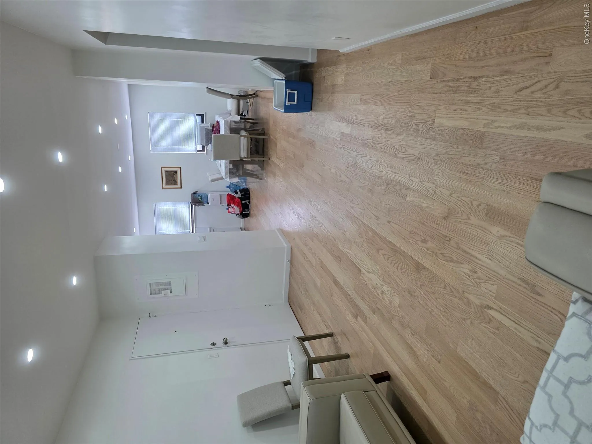 71-37 Vleigh Place, New York, NY, 2 Bedrooms Bedrooms, 6 Rooms Rooms,1 BathroomBathrooms,Residential,For Rent,Vleigh,0,1028714 71-37 Vleigh Place, New York, NY, 2 Bedrooms Bedrooms, 6 Rooms Rooms,1 BathroomBathrooms,Residential,For Rent,Vleigh,0,1028714