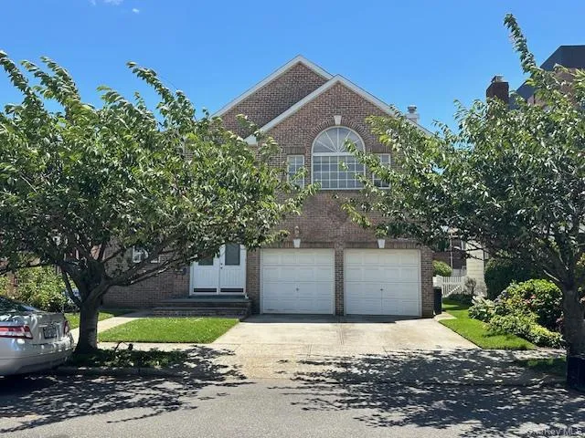 350 Penn Street, Long Beach, NY, 4 Bedrooms Bedrooms, 10 Rooms Rooms,3 BathroomsBathrooms,Residential Lease,For Rent,Penn,0,1028717 350 Penn Street, Long Beach, NY, 4 Bedrooms Bedrooms, 10 Rooms Rooms,3 BathroomsBathrooms,Residential Lease,For Rent,Penn,0,1028717