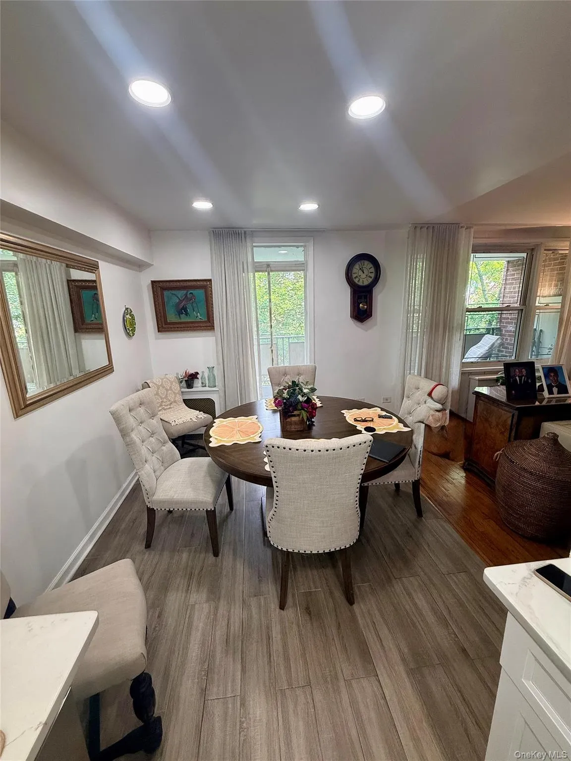 144-70 41st Avenue, New York, NY, 2 Bedrooms Bedrooms, 7 Rooms Rooms,1 BathroomBathrooms,Residential,For Rent,41st,0,1028719 144-70 41st Avenue, New York, NY, 2 Bedrooms Bedrooms, 7 Rooms Rooms,1 BathroomBathrooms,Residential,For Rent,41st,0,1028719
