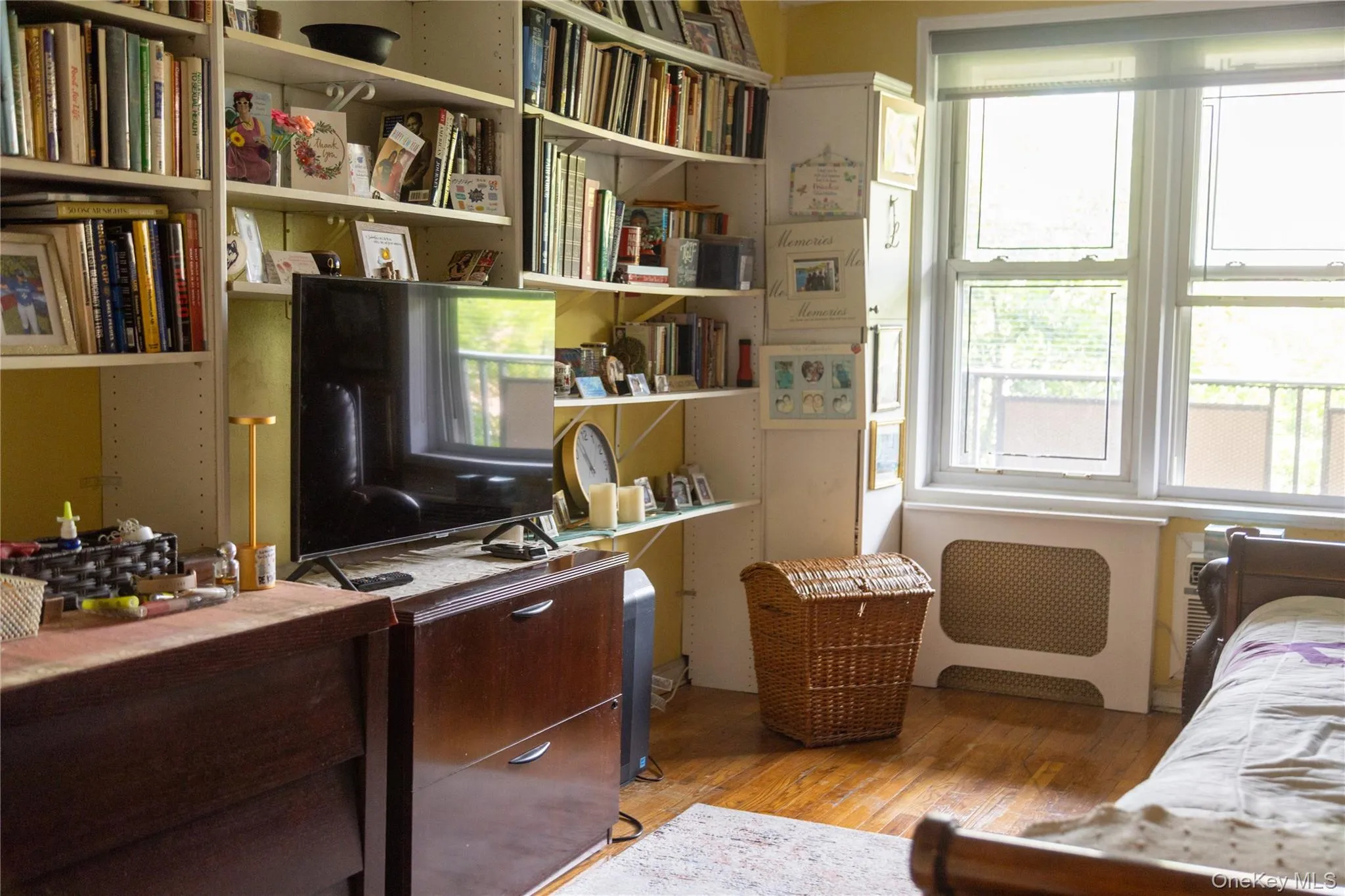 144-70 41st Avenue, New York, NY, 2 Bedrooms Bedrooms, 7 Rooms Rooms,1 BathroomBathrooms,Residential,For Rent,41st,0,1028719 144-70 41st Avenue, New York, NY, 2 Bedrooms Bedrooms, 7 Rooms Rooms,1 BathroomBathrooms,Residential,For Rent,41st,0,1028719