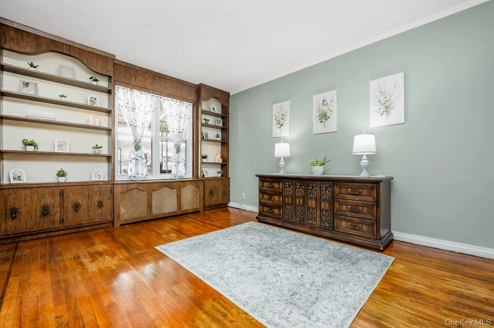 58-40 80th Street, New York, NY, 2 Bedrooms Bedrooms, 8 Rooms Rooms,1 BathroomBathrooms,Residential,For Rent,80th,0,1028723 58-40 80th Street, New York, NY, 2 Bedrooms Bedrooms, 8 Rooms Rooms,1 BathroomBathrooms,Residential,For Rent,80th,0,1028723