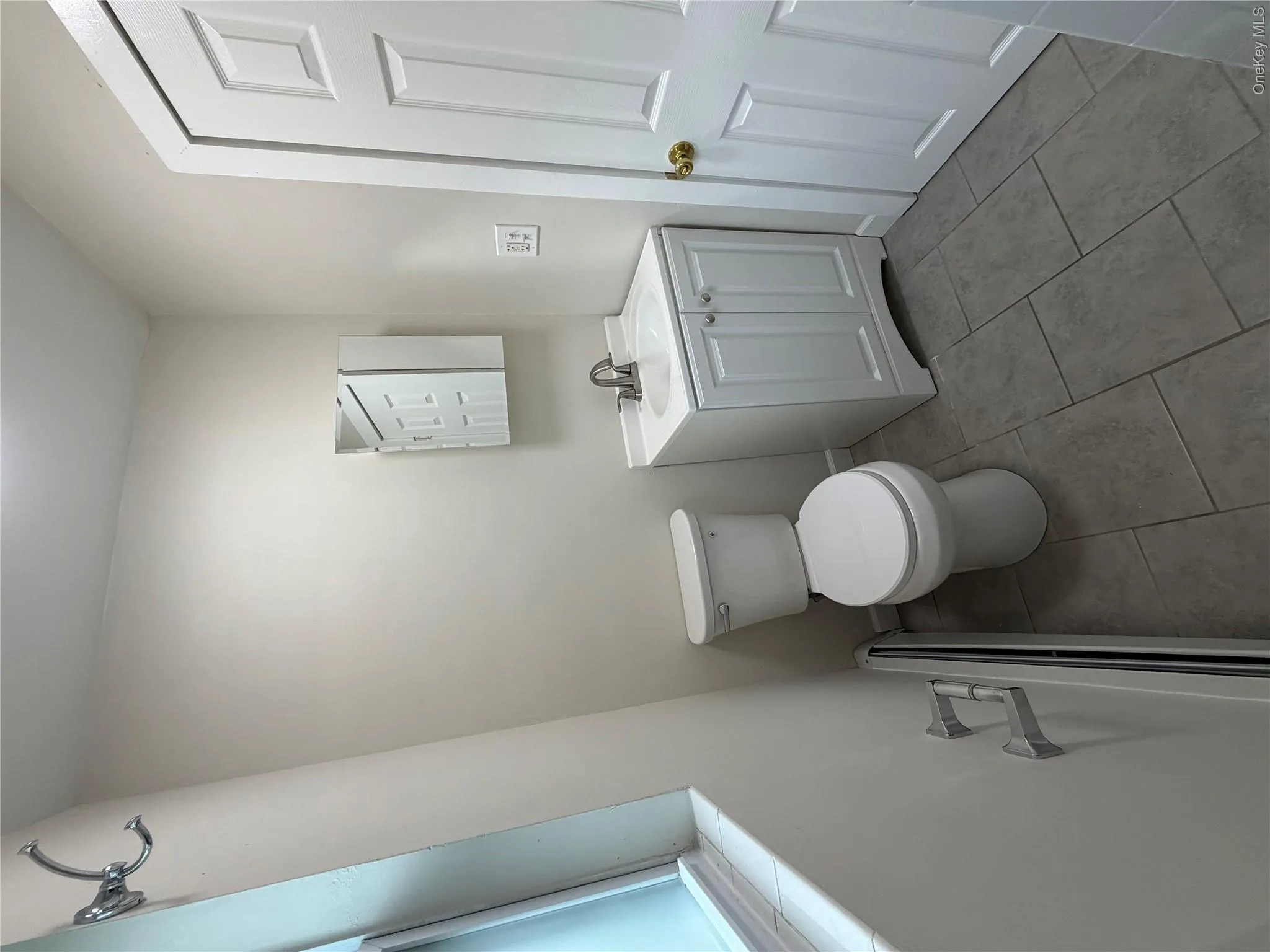 14 Perkal Street, Islip, NY, 3 Bedrooms Bedrooms, 6 Rooms Rooms,2 BathroomsBathrooms,Residential Lease,For Rent,Perkal,0,1028726 14 Perkal Street, Islip, NY, 3 Bedrooms Bedrooms, 6 Rooms Rooms,2 BathroomsBathrooms,Residential Lease,For Rent,Perkal,0,1028726