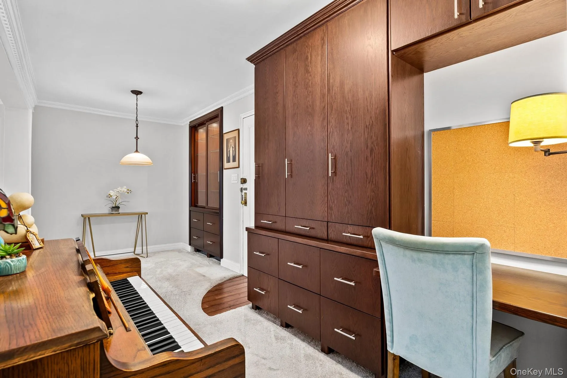 83-25 98 Street, New York, NY, 2 Bedrooms Bedrooms, 5 Rooms Rooms,1 BathroomBathrooms,Residential,For Rent,98,0,1028731 83-25 98 Street, New York, NY, 2 Bedrooms Bedrooms, 5 Rooms Rooms,1 BathroomBathrooms,Residential,For Rent,98,0,1028731