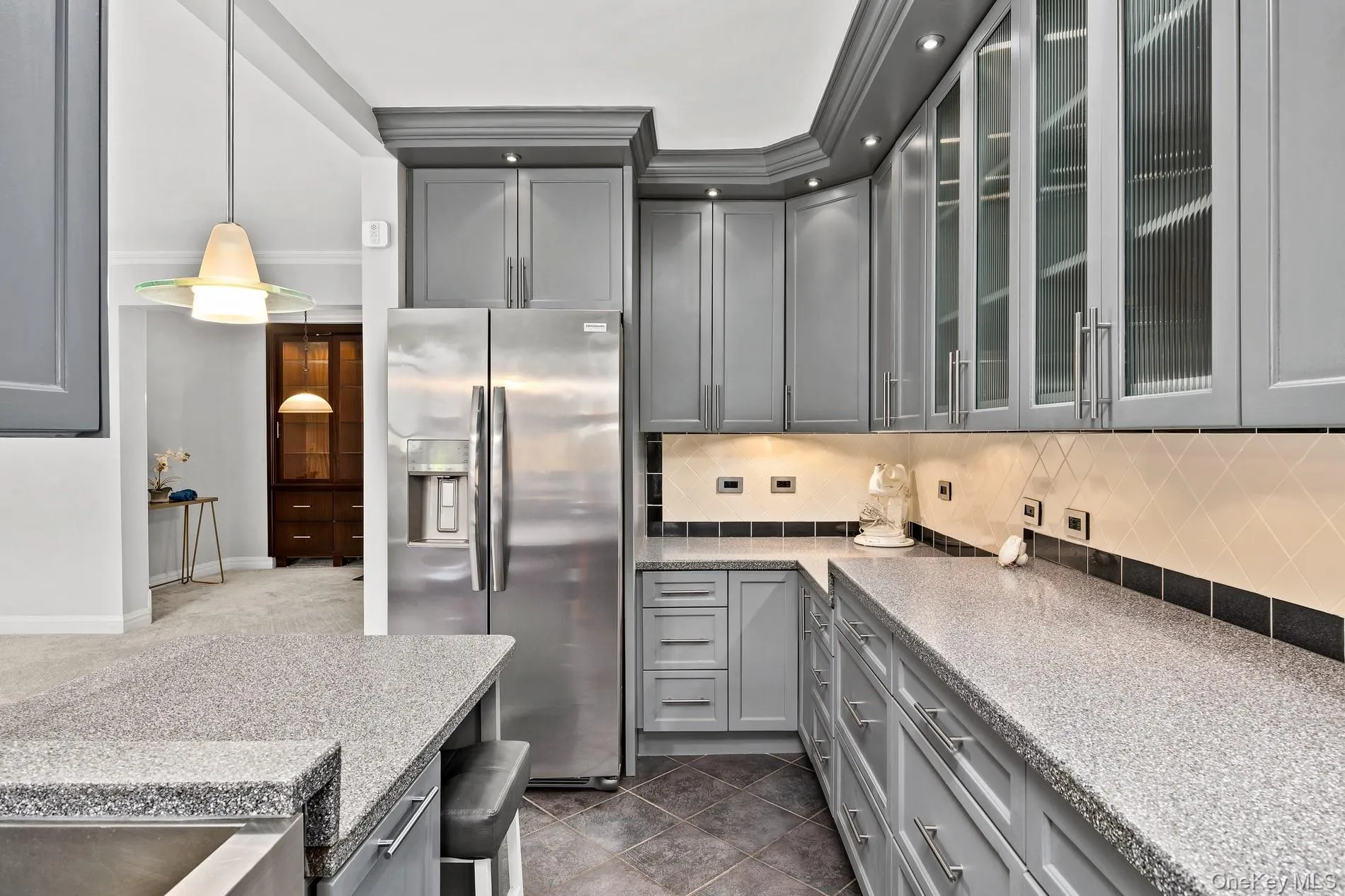 83-25 98 Street, New York, NY, 2 Bedrooms Bedrooms, 5 Rooms Rooms,1 BathroomBathrooms,Residential,For Rent,98,0,1028731 83-25 98 Street, New York, NY, 2 Bedrooms Bedrooms, 5 Rooms Rooms,1 BathroomBathrooms,Residential,For Rent,98,0,1028731