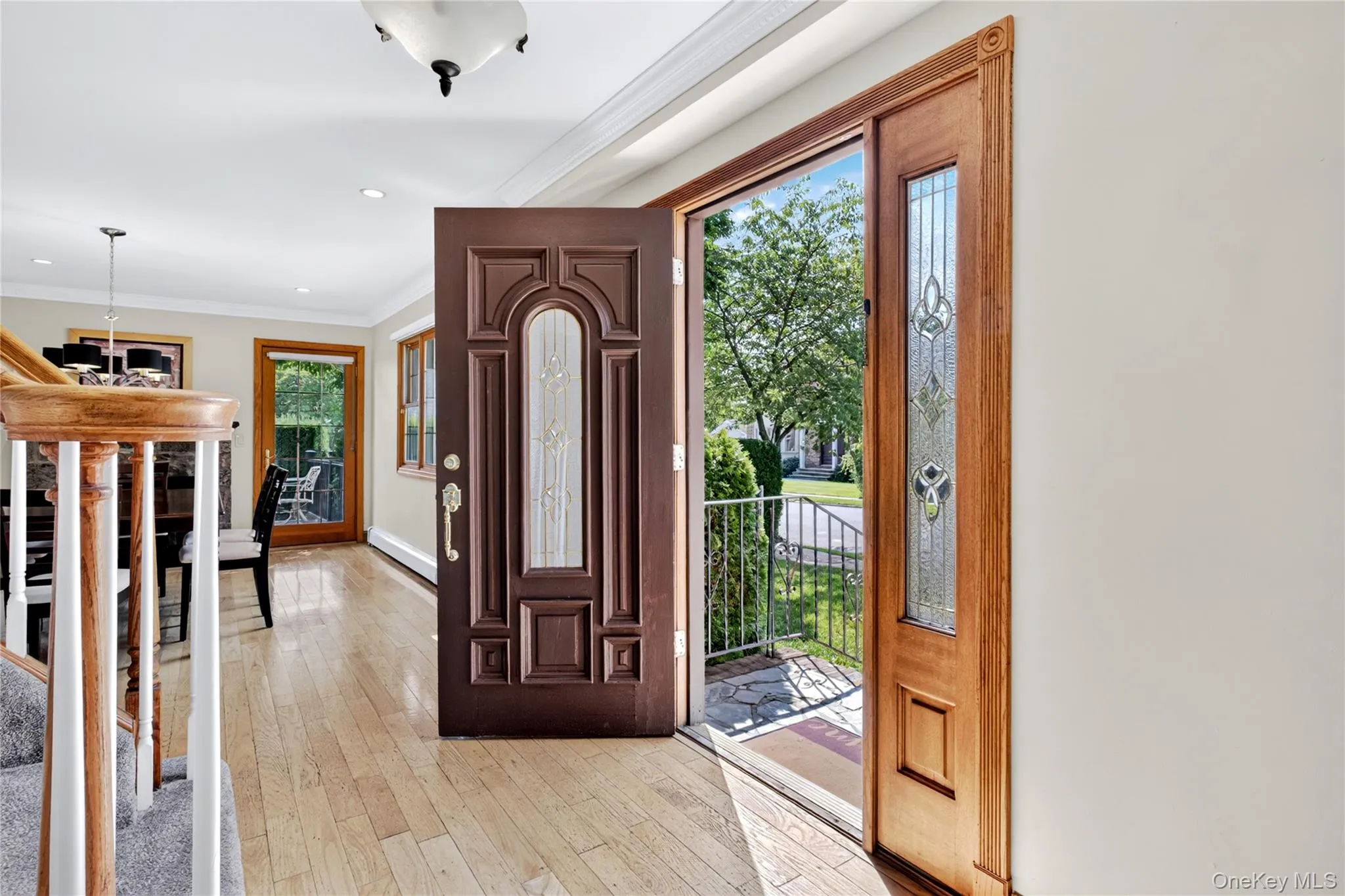75 Maple Street, North Hempstead, NY, 4 Bedrooms Bedrooms, 7 Rooms Rooms,2 BathroomsBathrooms,Residential,For Rent,Maple,0,1028732 75 Maple Street, North Hempstead, NY, 4 Bedrooms Bedrooms, 7 Rooms Rooms,2 BathroomsBathrooms,Residential,For Rent,Maple,0,1028732