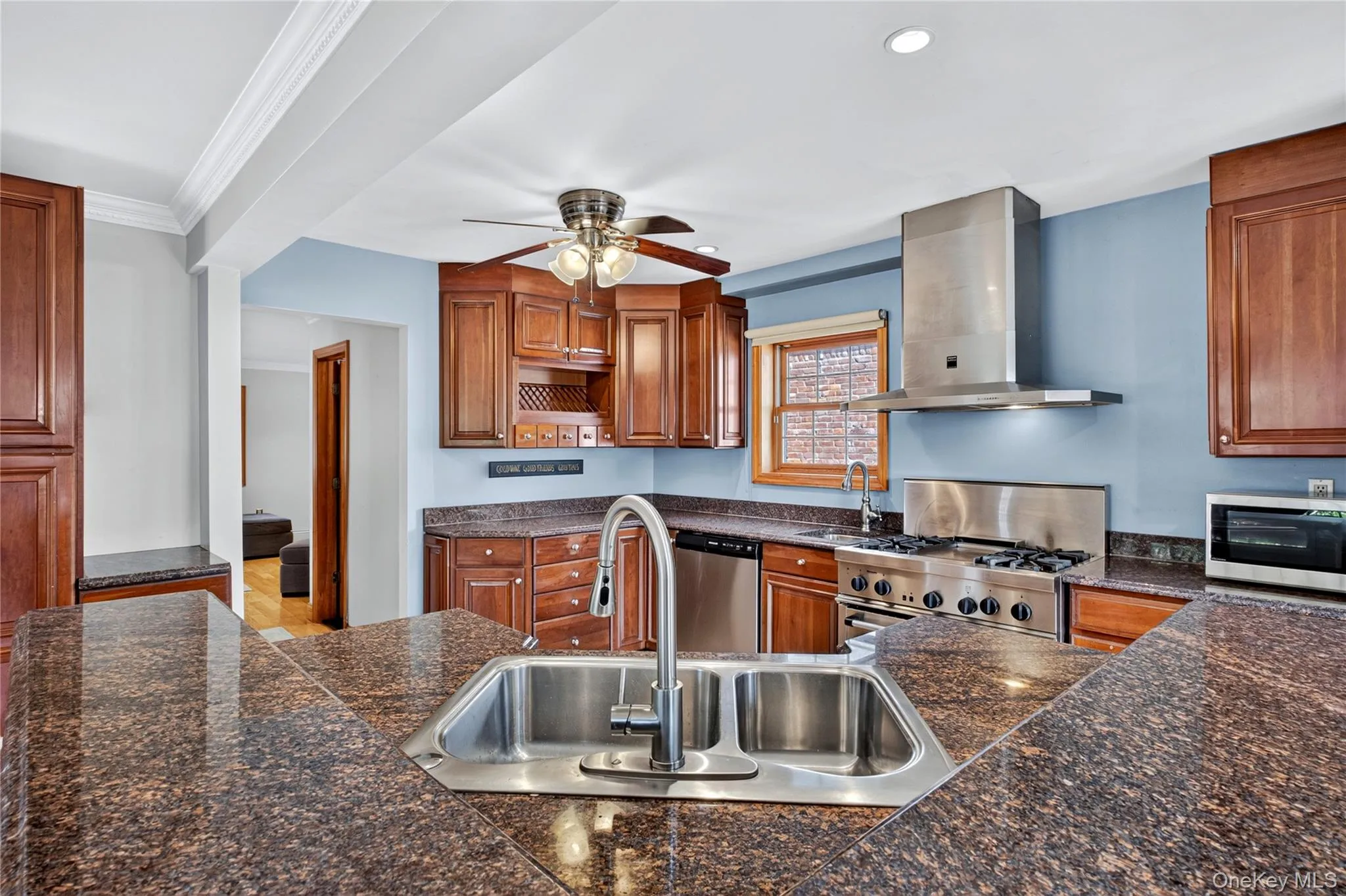 75 Maple Street, North Hempstead, NY, 4 Bedrooms Bedrooms, 7 Rooms Rooms,2 BathroomsBathrooms,Residential,For Rent,Maple,0,1028732 75 Maple Street, North Hempstead, NY, 4 Bedrooms Bedrooms, 7 Rooms Rooms,2 BathroomsBathrooms,Residential,For Rent,Maple,0,1028732