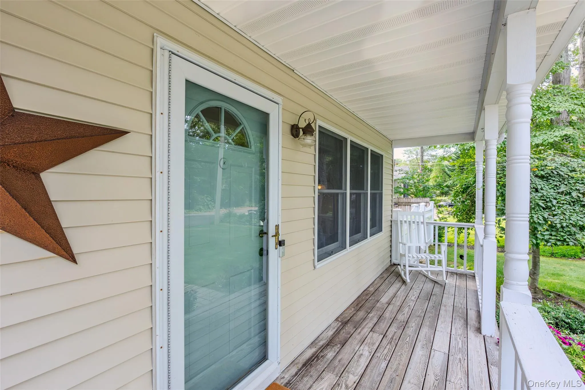 28 Roanoke Road, Brookhaven, NY, 2 Bedrooms Bedrooms, 5 Rooms Rooms,1 BathroomBathrooms,Residential,For Rent,Roanoke,0,1028733 28 Roanoke Road, Brookhaven, NY, 2 Bedrooms Bedrooms, 5 Rooms Rooms,1 BathroomBathrooms,Residential,For Rent,Roanoke,0,1028733