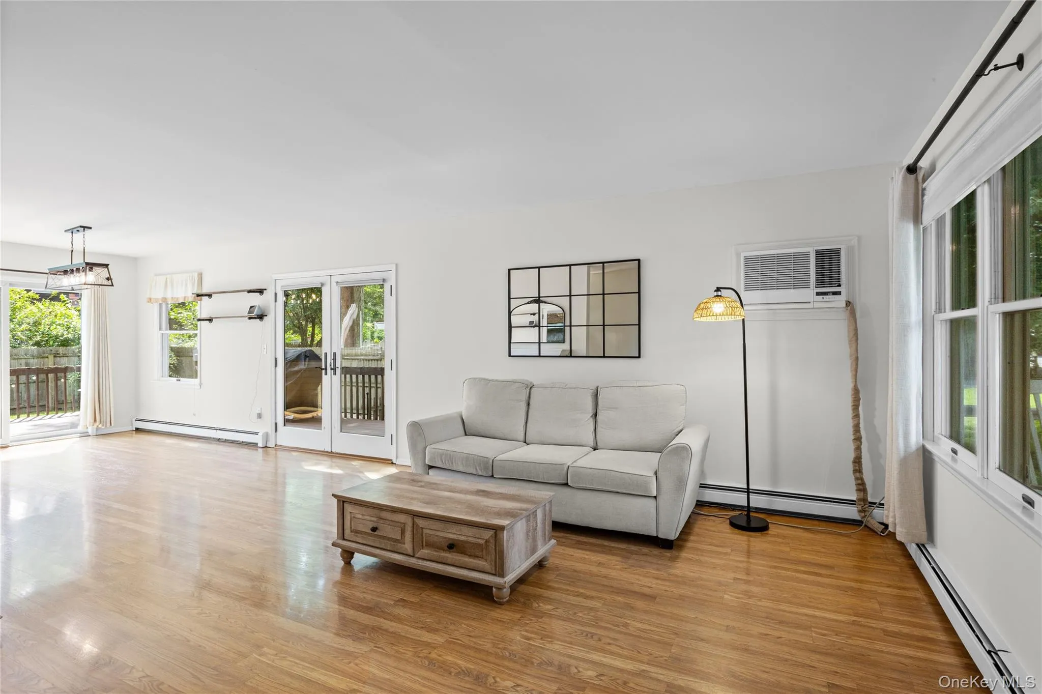28 Roanoke Road, Brookhaven, NY, 2 Bedrooms Bedrooms, 5 Rooms Rooms,1 BathroomBathrooms,Residential,For Rent,Roanoke,0,1028733 28 Roanoke Road, Brookhaven, NY, 2 Bedrooms Bedrooms, 5 Rooms Rooms,1 BathroomBathrooms,Residential,For Rent,Roanoke,0,1028733