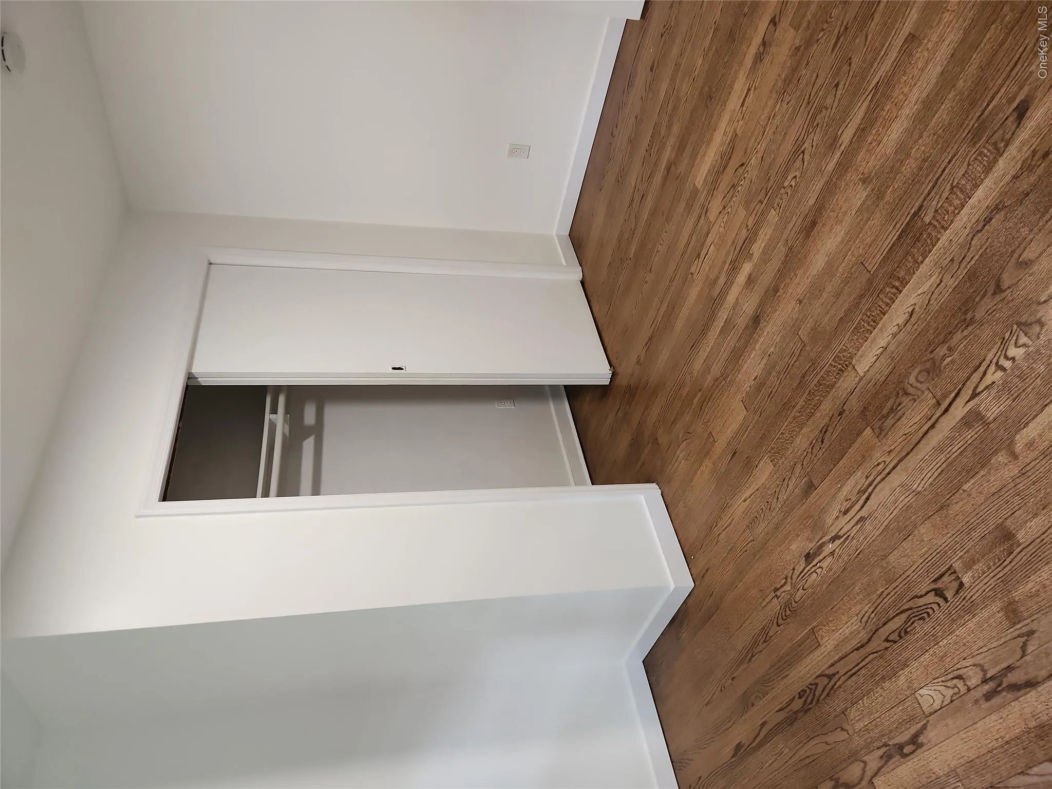 2 Francis Place, Clarkstown, NY, 3 Bedrooms Bedrooms, 6 Rooms Rooms,1 BathroomBathrooms,Residential,For Rent,Francis,0,1028734 2 Francis Place, Clarkstown, NY, 3 Bedrooms Bedrooms, 6 Rooms Rooms,1 BathroomBathrooms,Residential,For Rent,Francis,0,1028734