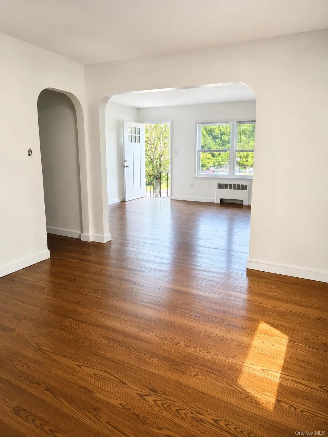 2 Francis Place, Clarkstown, NY, 3 Bedrooms Bedrooms, 6 Rooms Rooms,1 BathroomBathrooms,Residential,For Rent,Francis,0,1028734 2 Francis Place, Clarkstown, NY, 3 Bedrooms Bedrooms, 6 Rooms Rooms,1 BathroomBathrooms,Residential,For Rent,Francis,0,1028734