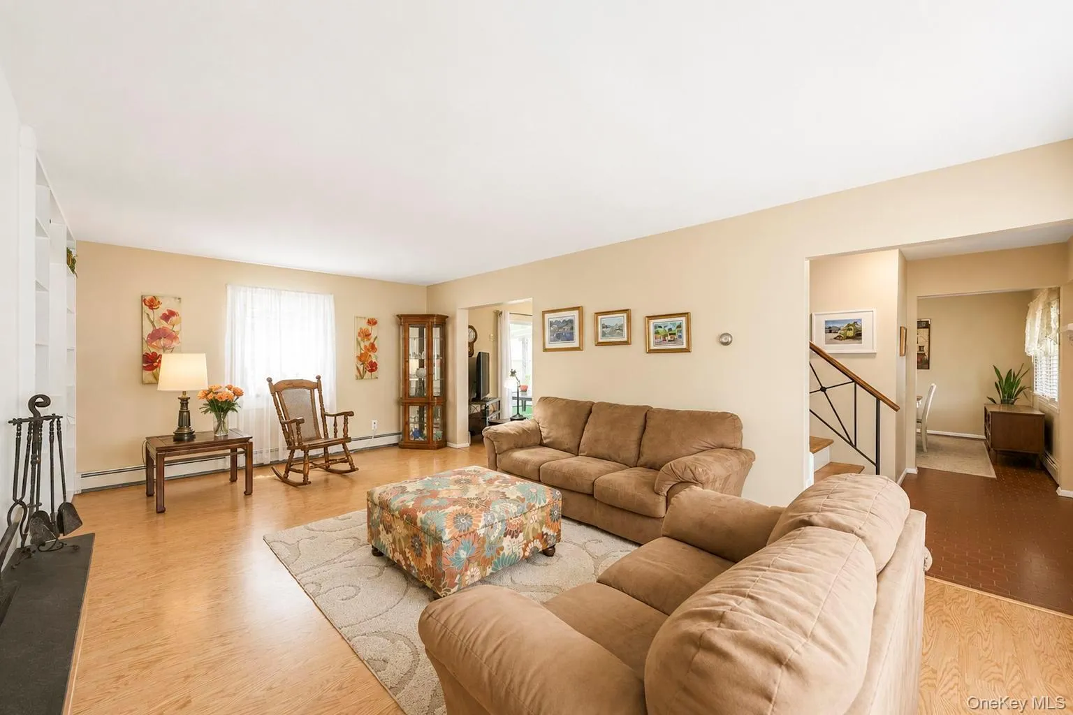 4 Beaverdale Lane, Brookhaven, NY, 3 Bedrooms Bedrooms, 7 Rooms Rooms,2 BathroomsBathrooms,Residential,For Rent,Beaverdale,0,1028735 4 Beaverdale Lane, Brookhaven, NY, 3 Bedrooms Bedrooms, 7 Rooms Rooms,2 BathroomsBathrooms,Residential,For Rent,Beaverdale,0,1028735