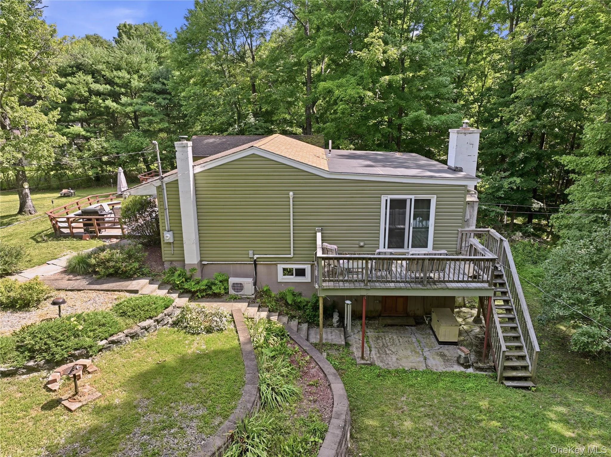 23 Leggett Road, Chatham, NY, 4 Bedrooms Bedrooms, 8 Rooms Rooms,2 BathroomsBathrooms,Residential,For Rent,Leggett,0,1028739 23 Leggett Road, Chatham, NY, 4 Bedrooms Bedrooms, 8 Rooms Rooms,2 BathroomsBathrooms,Residential,For Rent,Leggett,0,1028739