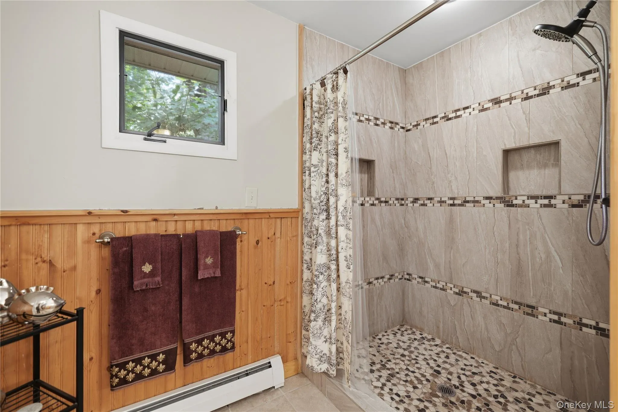 23 Leggett Road, Chatham, NY, 4 Bedrooms Bedrooms, 8 Rooms Rooms,2 BathroomsBathrooms,Residential,For Rent,Leggett,0,1028739 23 Leggett Road, Chatham, NY, 4 Bedrooms Bedrooms, 8 Rooms Rooms,2 BathroomsBathrooms,Residential,For Rent,Leggett,0,1028739