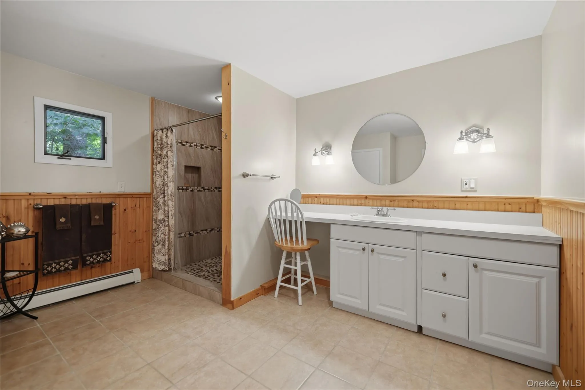 23 Leggett Road, Chatham, NY, 4 Bedrooms Bedrooms, 8 Rooms Rooms,2 BathroomsBathrooms,Residential,For Rent,Leggett,0,1028739 23 Leggett Road, Chatham, NY, 4 Bedrooms Bedrooms, 8 Rooms Rooms,2 BathroomsBathrooms,Residential,For Rent,Leggett,0,1028739