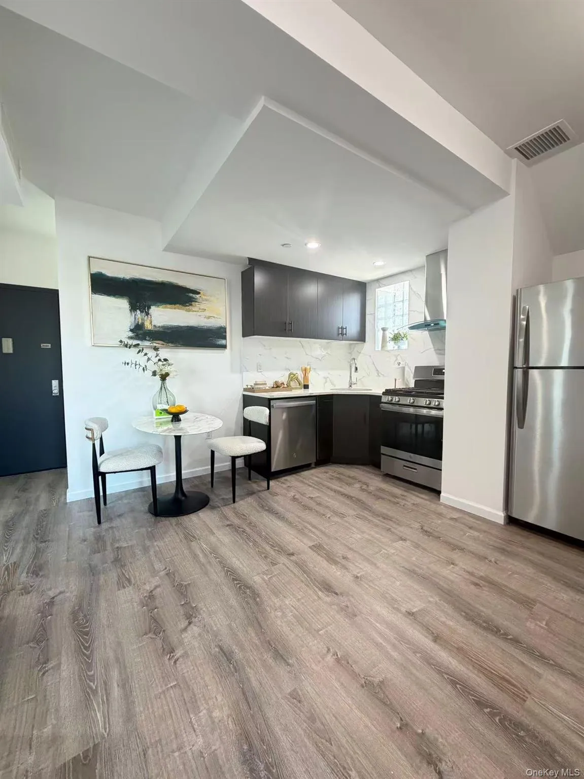 97-30 64th Avenue, New York, NY, 2 Rooms Rooms,1 BathroomBathrooms,Residential,For Rent,64th,0,1028742 97-30 64th Avenue, New York, NY, 2 Rooms Rooms,1 BathroomBathrooms,Residential,For Rent,64th,0,1028742
