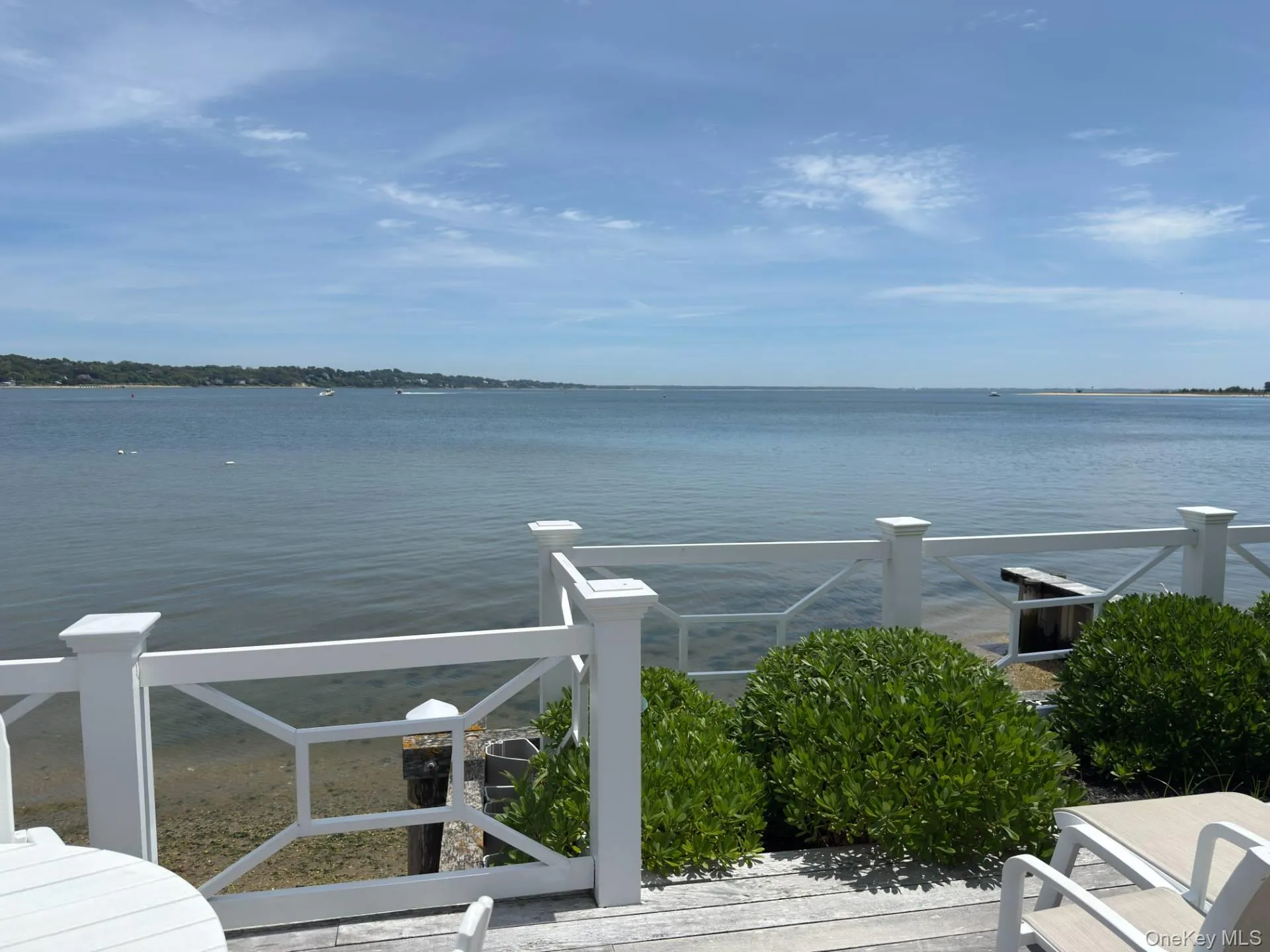 62 Canoe Place Road, Southampton, NY, 2 Bedrooms Bedrooms, 5 Rooms Rooms,2 BathroomsBathrooms,Residential,For Rent,Canoe Place,0,1028744 62 Canoe Place Road, Southampton, NY, 2 Bedrooms Bedrooms, 5 Rooms Rooms,2 BathroomsBathrooms,Residential,For Rent,Canoe Place,0,1028744