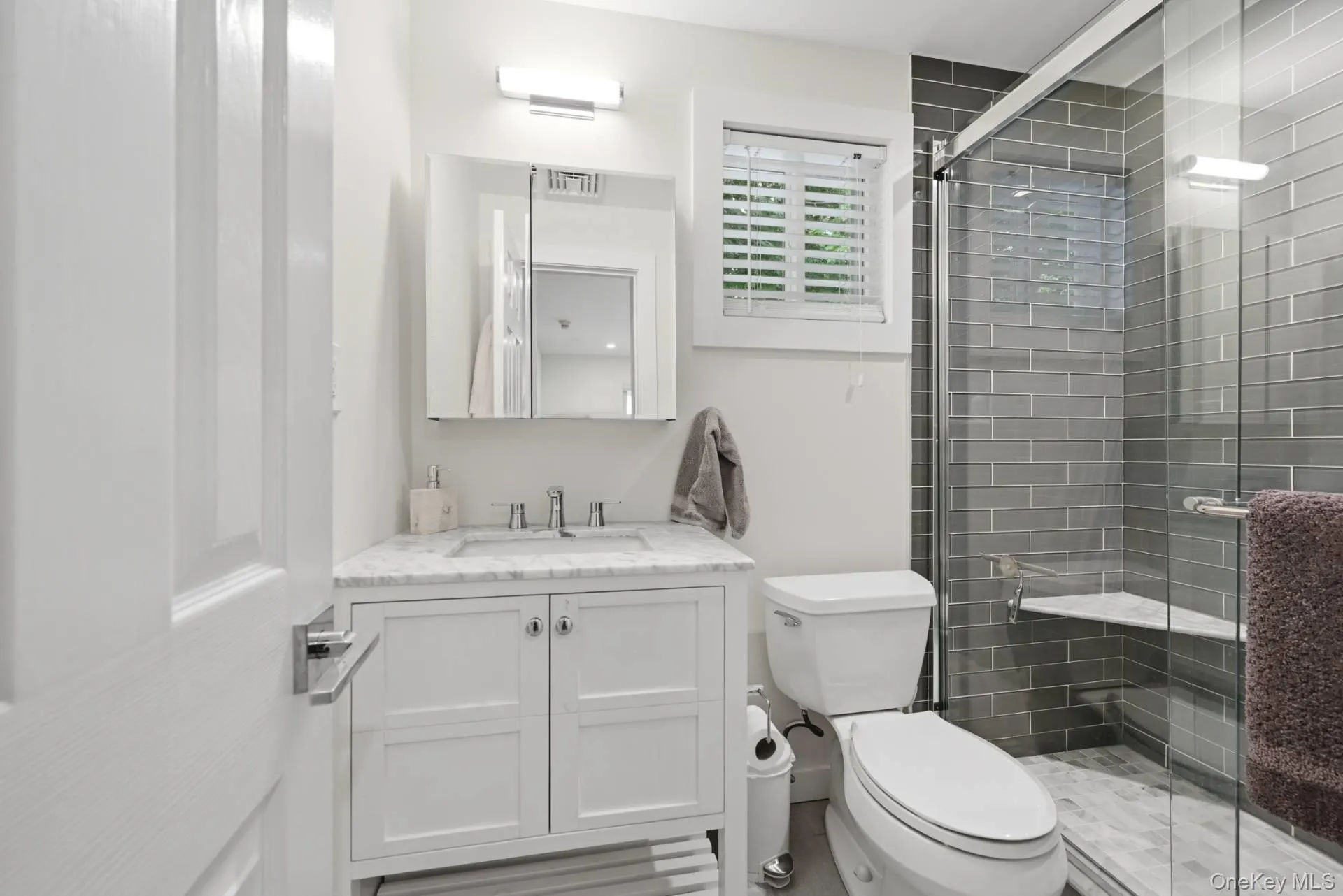 62 Canoe Place Road, Southampton, NY, 2 Bedrooms Bedrooms, 5 Rooms Rooms,2 BathroomsBathrooms,Residential,For Rent,Canoe Place,0,1028744 62 Canoe Place Road, Southampton, NY, 2 Bedrooms Bedrooms, 5 Rooms Rooms,2 BathroomsBathrooms,Residential,For Rent,Canoe Place,0,1028744