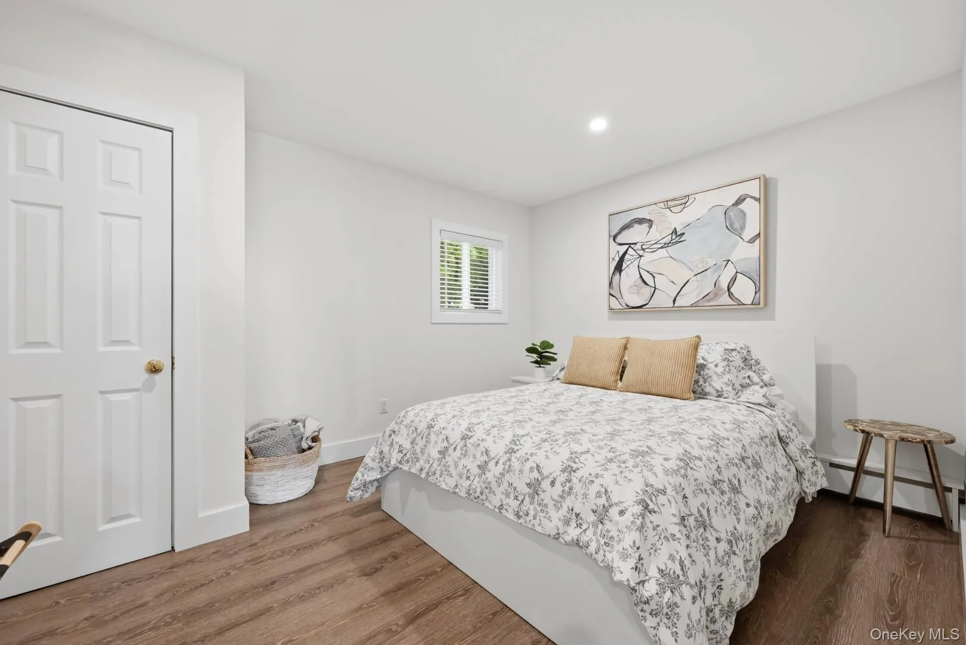 62 Canoe Place Road, Southampton, NY, 2 Bedrooms Bedrooms, 5 Rooms Rooms,2 BathroomsBathrooms,Residential,For Rent,Canoe Place,0,1028744 62 Canoe Place Road, Southampton, NY, 2 Bedrooms Bedrooms, 5 Rooms Rooms,2 BathroomsBathrooms,Residential,For Rent,Canoe Place,0,1028744
