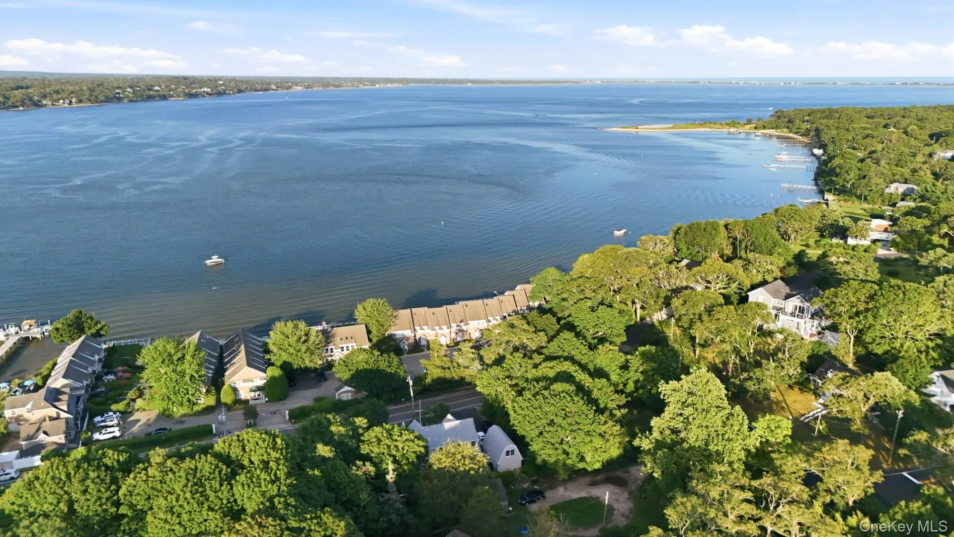 62 Canoe Place Road, Southampton, NY, 2 Bedrooms Bedrooms, 5 Rooms Rooms,2 BathroomsBathrooms,Residential,For Rent,Canoe Place,0,1028744 62 Canoe Place Road, Southampton, NY, 2 Bedrooms Bedrooms, 5 Rooms Rooms,2 BathroomsBathrooms,Residential,For Rent,Canoe Place,0,1028744