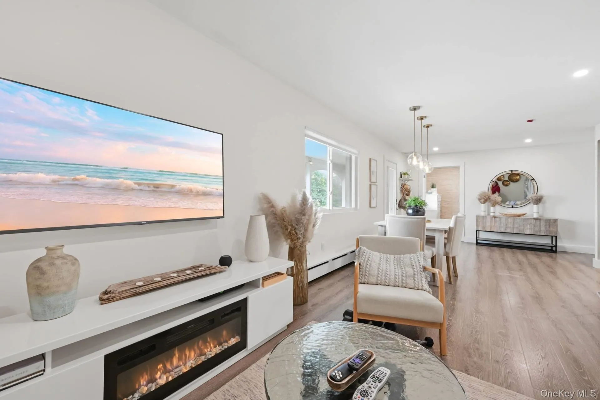 62 Canoe Place Road, Southampton, NY, 2 Bedrooms Bedrooms, 5 Rooms Rooms,2 BathroomsBathrooms,Residential,For Rent,Canoe Place,0,1028744 62 Canoe Place Road, Southampton, NY, 2 Bedrooms Bedrooms, 5 Rooms Rooms,2 BathroomsBathrooms,Residential,For Rent,Canoe Place,0,1028744
