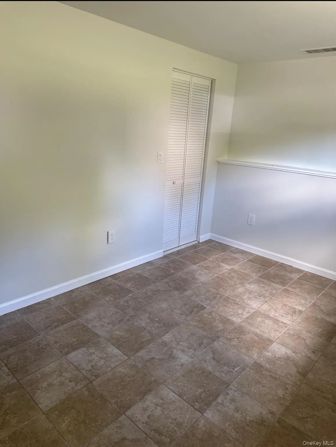 126 Belmont, Middletown, NY, 1 Bedroom Bedrooms, 4 Rooms Rooms,1 BathroomBathrooms,Residential Lease,For Rent,Belmont,0,1028746 126 Belmont, Middletown, NY, 1 Bedroom Bedrooms, 4 Rooms Rooms,1 BathroomBathrooms,Residential Lease,For Rent,Belmont,0,1028746