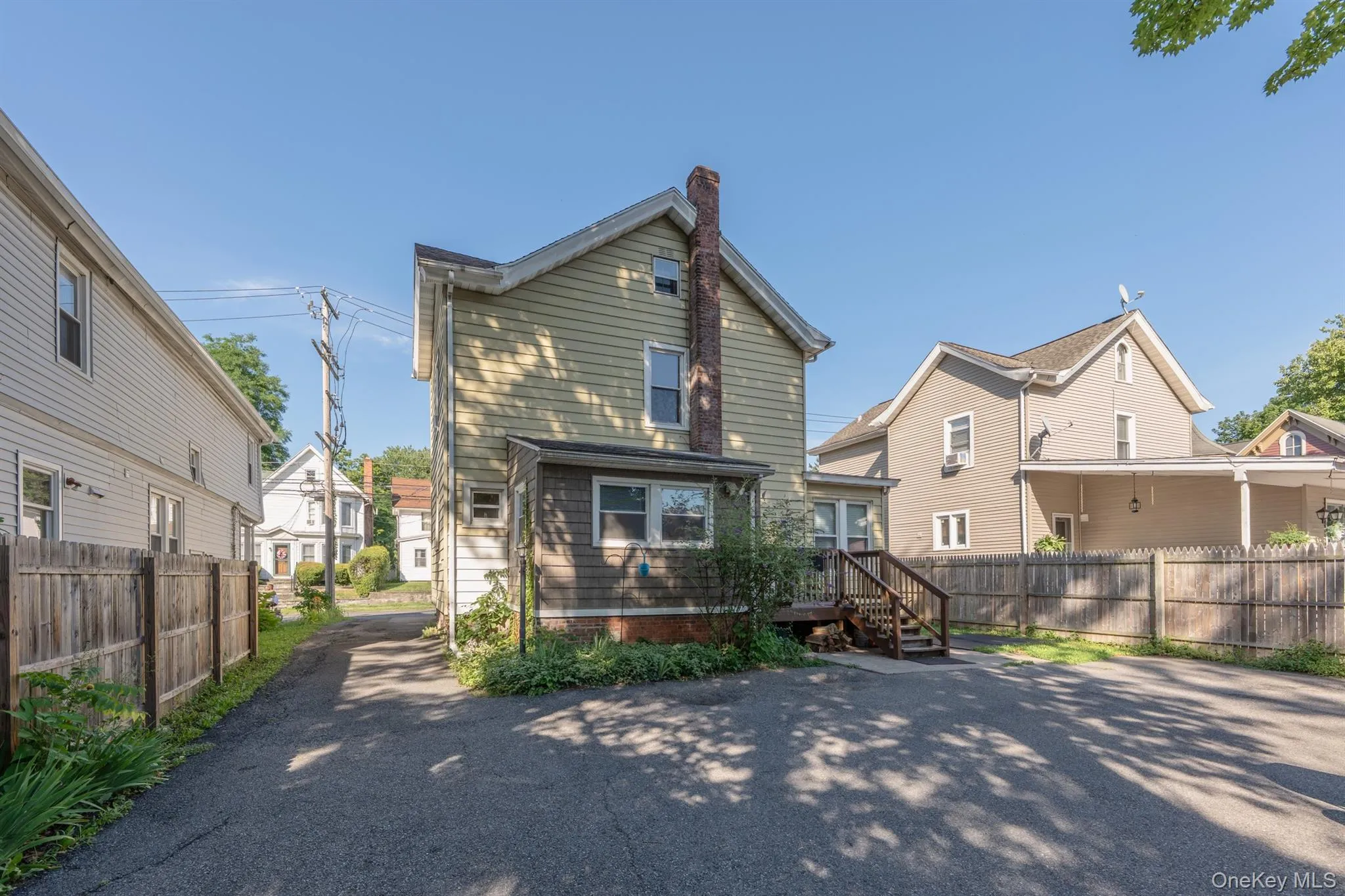 315 Washington Avenue, Kingston, NY, 4 Bedrooms Bedrooms, 8 Rooms Rooms,1 BathroomBathrooms,Residential,For Rent,Washington,0,1028750 315 Washington Avenue, Kingston, NY, 4 Bedrooms Bedrooms, 8 Rooms Rooms,1 BathroomBathrooms,Residential,For Rent,Washington,0,1028750
