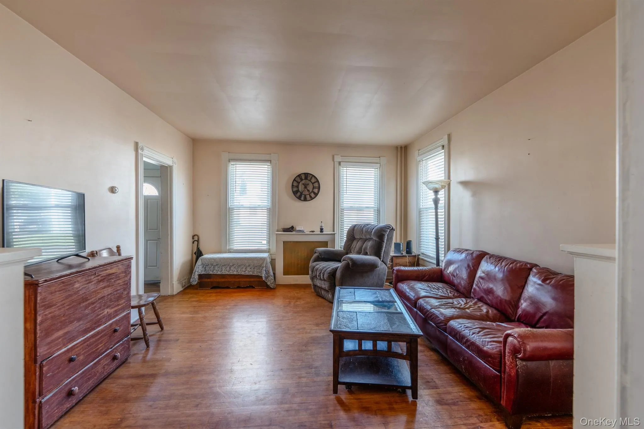 315 Washington Avenue, Kingston, NY, 4 Bedrooms Bedrooms, 8 Rooms Rooms,1 BathroomBathrooms,Residential,For Rent,Washington,0,1028750 315 Washington Avenue, Kingston, NY, 4 Bedrooms Bedrooms, 8 Rooms Rooms,1 BathroomBathrooms,Residential,For Rent,Washington,0,1028750