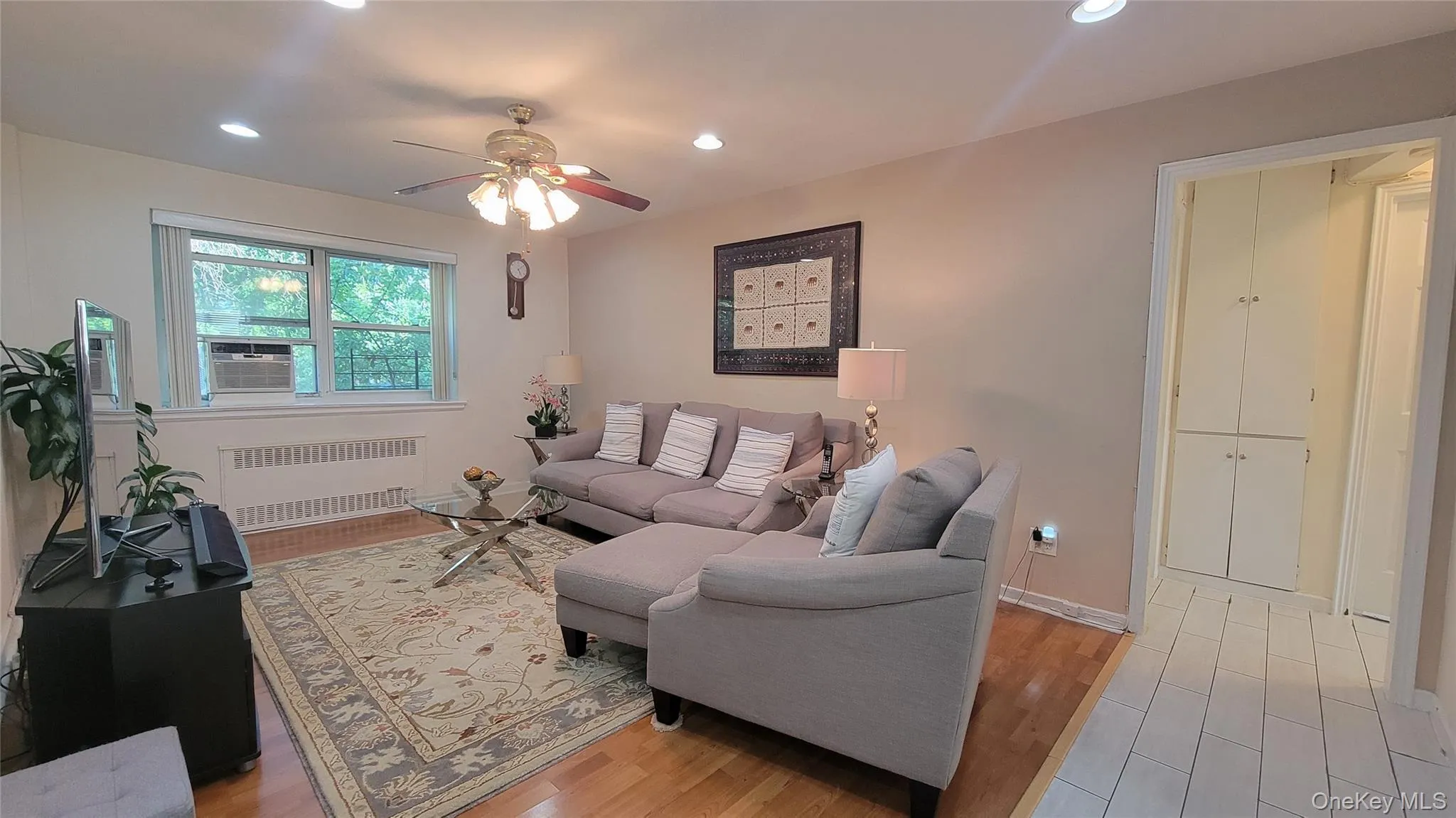 65-30 Grand Central Parkway, New York, NY, 2 Bedrooms Bedrooms, 5 Rooms Rooms,1 BathroomBathrooms,Residential,For Rent,Grand Central Parkway,0,1028755 65-30 Grand Central Parkway, New York, NY, 2 Bedrooms Bedrooms, 5 Rooms Rooms,1 BathroomBathrooms,Residential,For Rent,Grand Central Parkway,0,1028755
