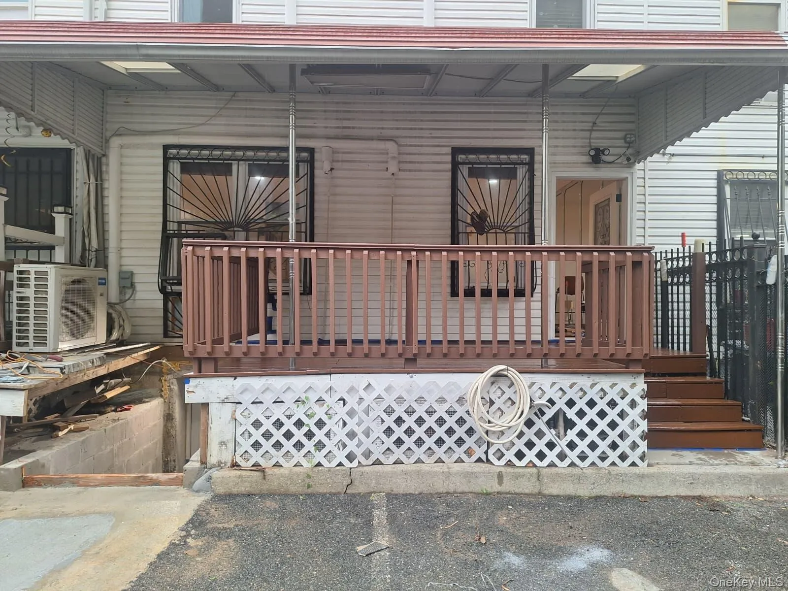 816 Elton Avenue, New York, NY, 3 Bedrooms Bedrooms, 9 Rooms Rooms,2 BathroomsBathrooms,Residential Lease,For Rent,Elton,0,1028760 816 Elton Avenue, New York, NY, 3 Bedrooms Bedrooms, 9 Rooms Rooms,2 BathroomsBathrooms,Residential Lease,For Rent,Elton,0,1028760